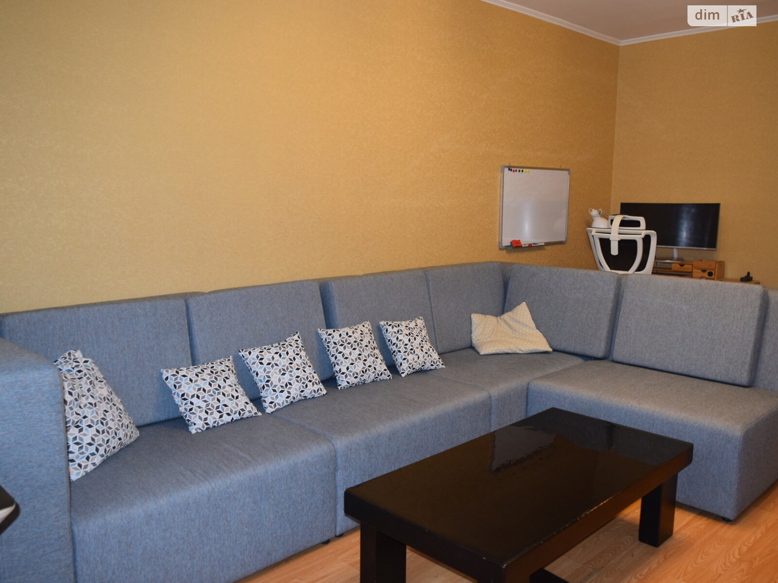 Продажа трехкомнатной квартиры в Киеве, на ул. Юлии Здановской 52А, район Голосеевский фото 1 Продажа трехкомнатной квартиры в Киеве, на ул. Юлии Здановской 52А, район Голосеевский фото 1