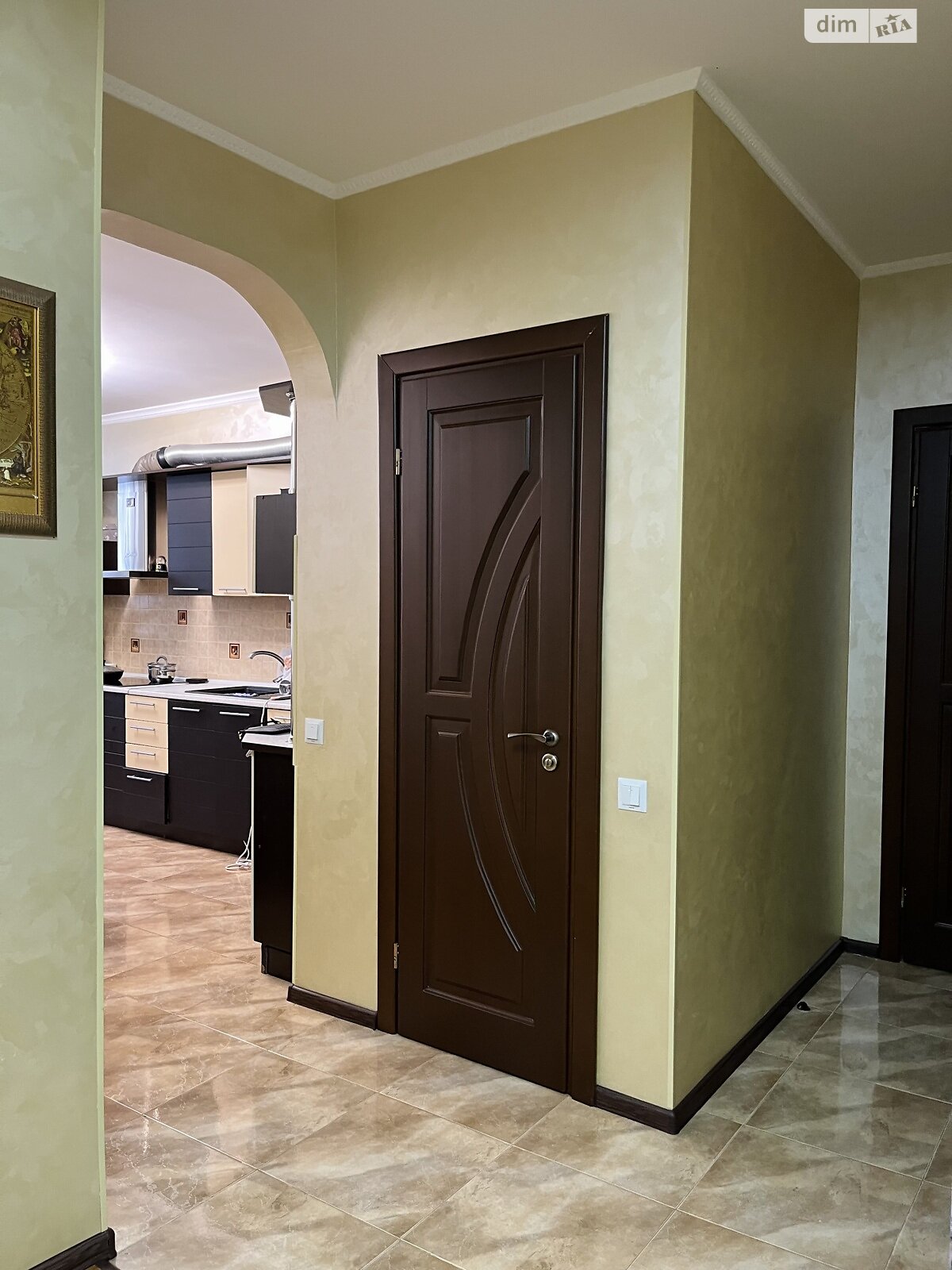 Продажа трехкомнатной квартиры в Киеве, на ул. Юлии Здановской 58, район Теремки-2 фото 1