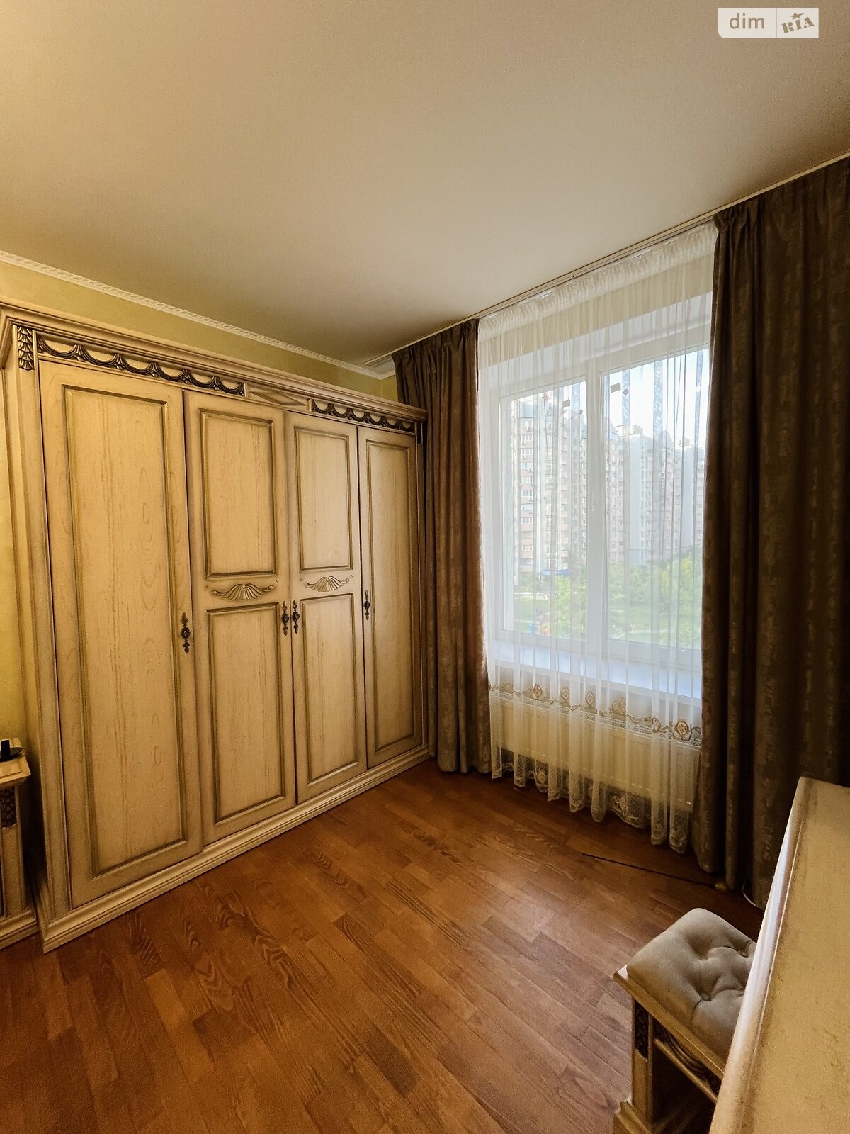 Продажа трехкомнатной квартиры в Киеве, на ул. Юлии Здановской 58, район Теремки-2 фото 1