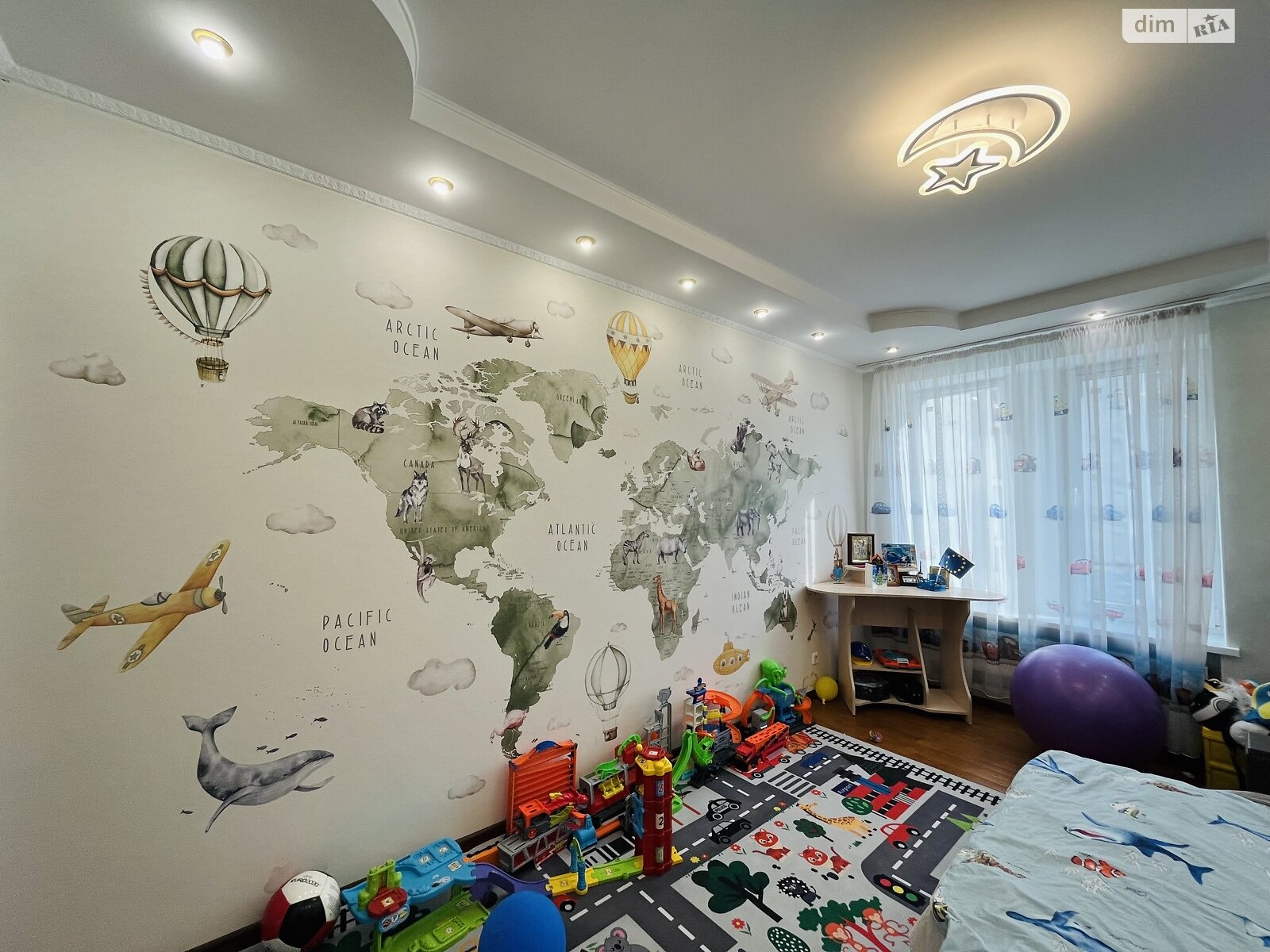 Продажа трехкомнатной квартиры в Киеве, на ул. Юлии Здановской 58, район Теремки-2 фото 1