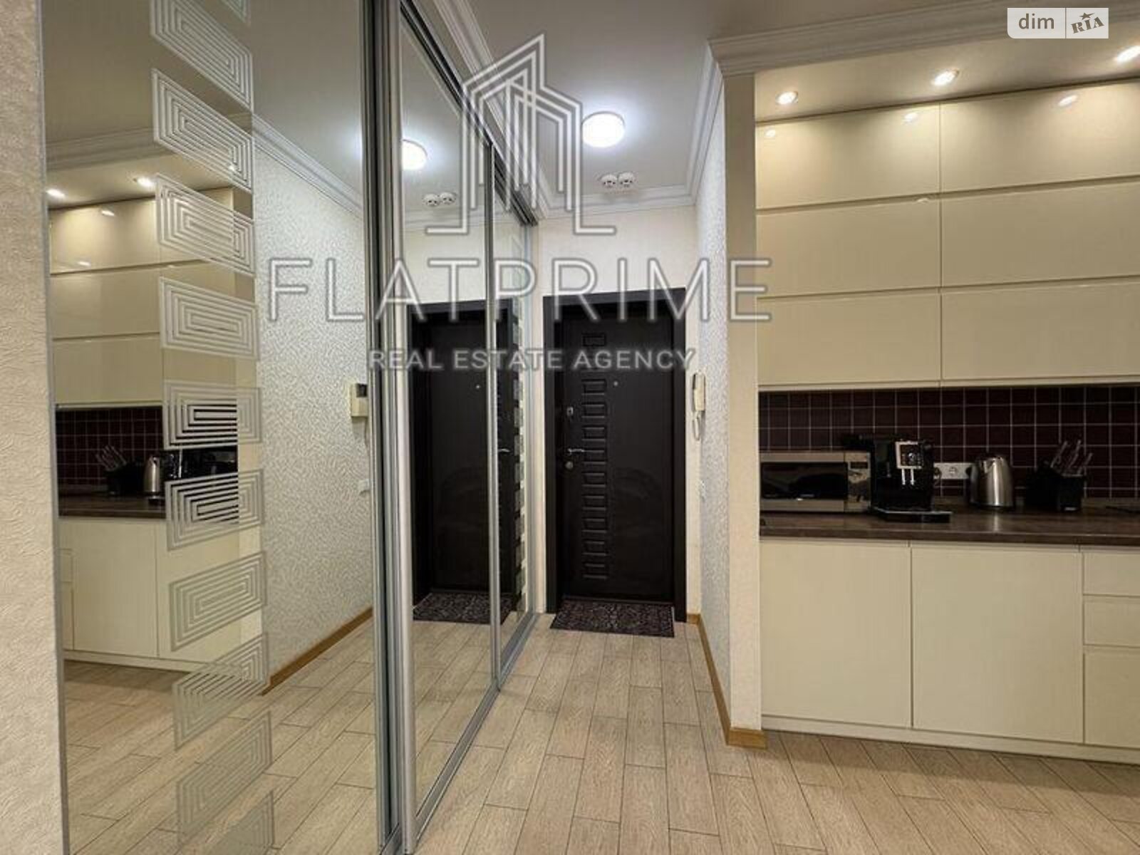 Продажа однокомнатной квартиры в Киеве, на ул. Юлии Здановской 50/2, район Теремки-2 фото 1