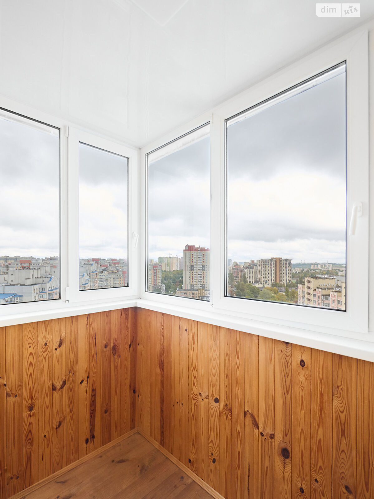 Продажа однокомнатной квартиры в Киеве, на ул. Юлии Здановской 85, кв. 159, район Теремки-2 фото 1