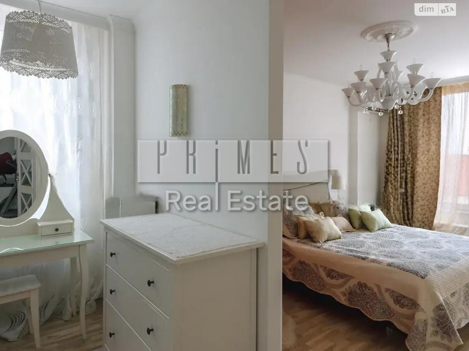 Продажа четырехкомнатной квартиры в Киеве, на ул. Юлии Здановской, район Теремки-2 фото 1