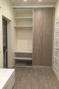 Продажа однокомнатной квартиры в Киеве, на ул. Юлии Здановской 48, район Теремки-2 фото 2 Продажа однокомнатной квартиры в Киеве, на ул. Юлии Здановской 48, район Теремки-2 фото 2