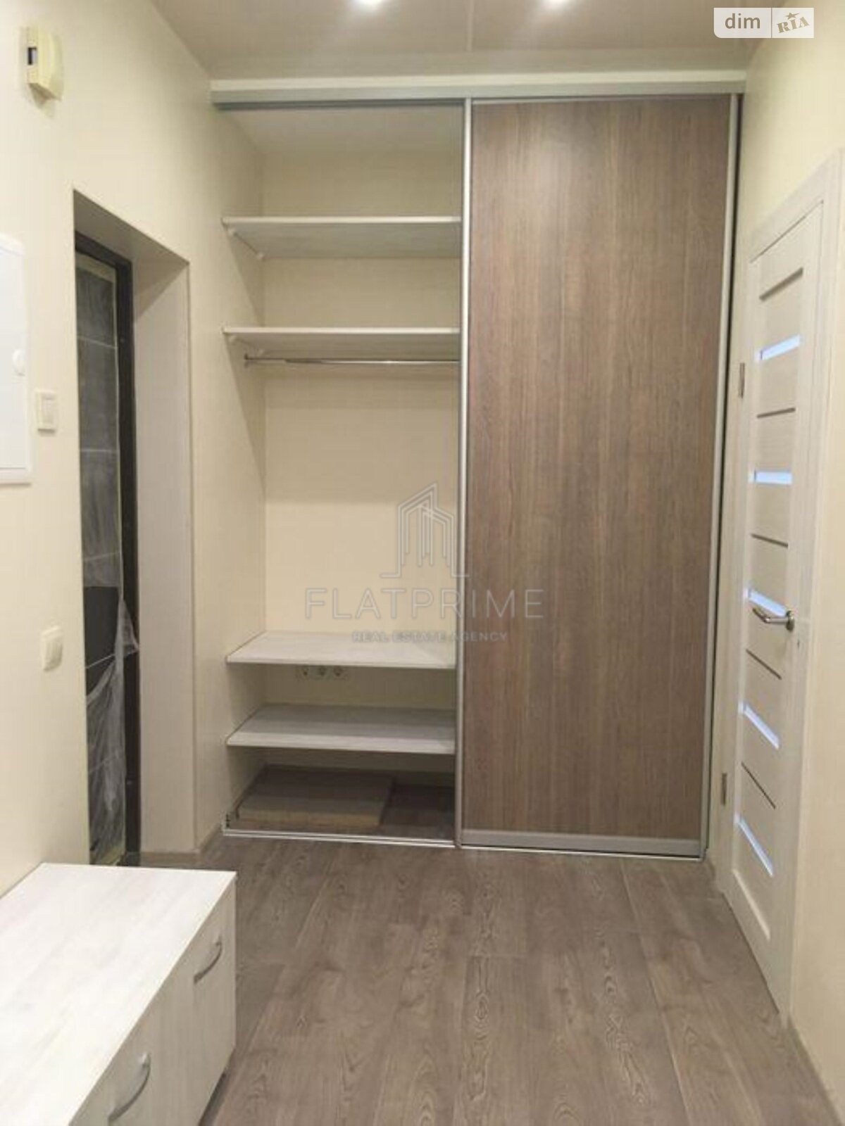 Продажа однокомнатной квартиры в Киеве, на ул. Юлии Здановской 48, район Теремки-2 фото 1 Продажа однокомнатной квартиры в Киеве, на ул. Юлии Здановской 48, район Теремки-2 фото 1