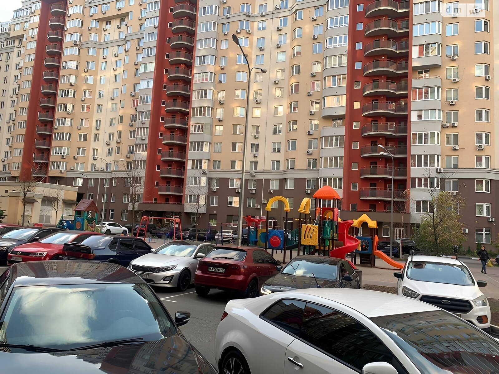 Продажа однокомнатной квартиры в Киеве, на ул. Юлии Здановской 50/2, район Теремки-2 фото 1 Продажа однокомнатной квартиры в Киеве, на ул. Юлии Здановской 50/2, район Теремки-2 фото 1