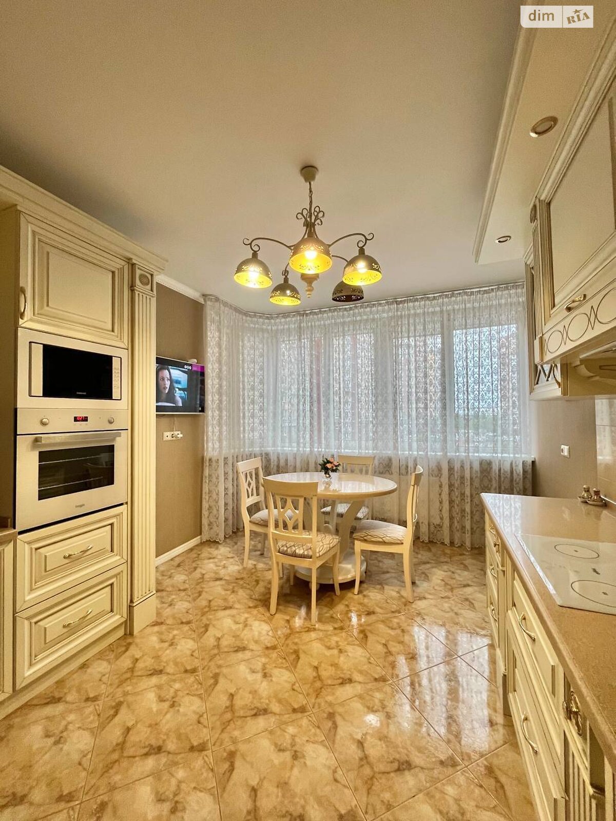 Продажа трехкомнатной квартиры в Киеве, на ул. Юлии Здановской 50/2, район Теремки-2 фото 1 Продажа трехкомнатной квартиры в Киеве, на ул. Юлии Здановской 50/2, район Теремки-2 фото 1