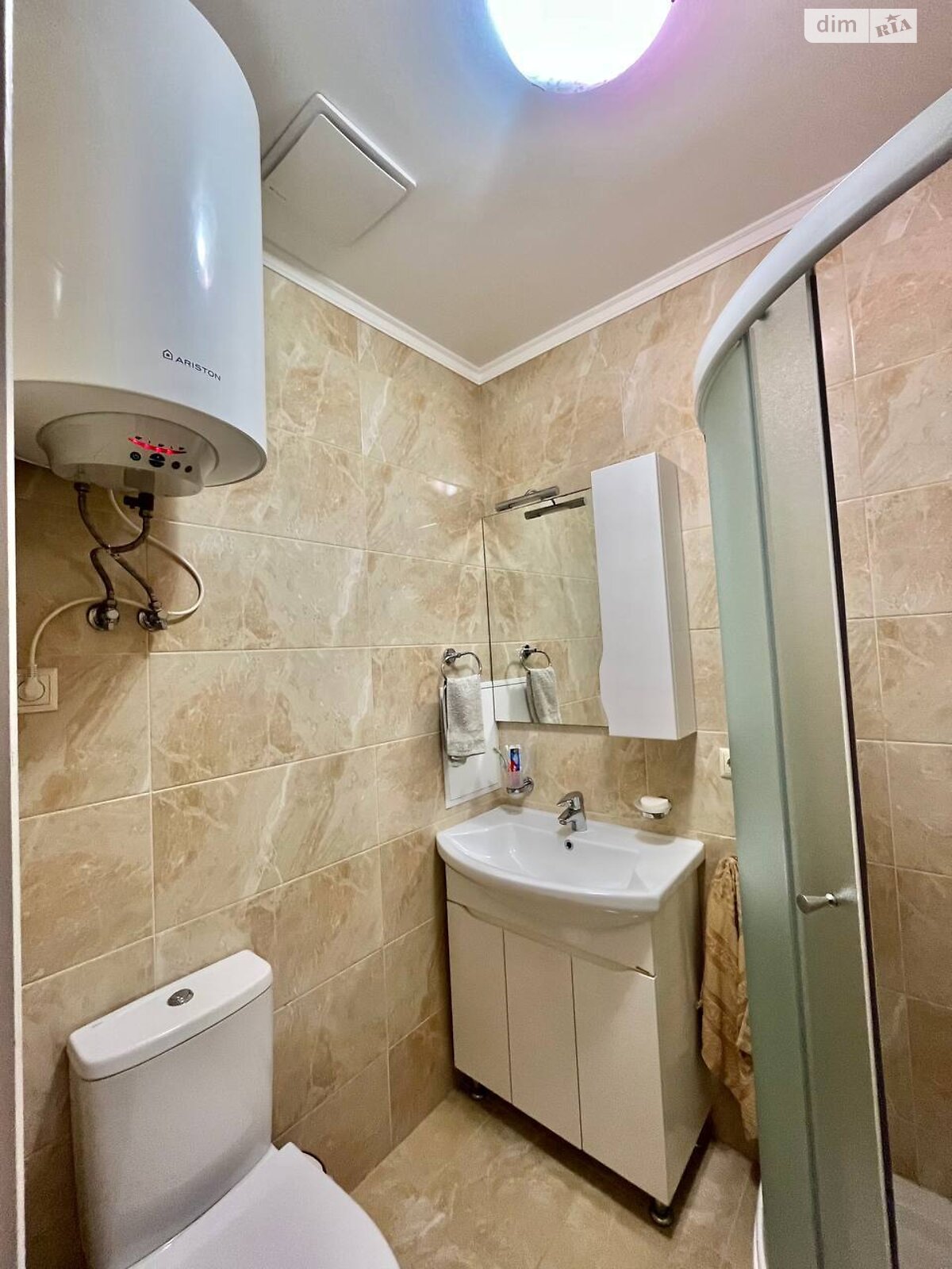 Продажа трехкомнатной квартиры в Киеве, на ул. Юлии Здановской 50/2, район Теремки-2 фото 1 Продажа трехкомнатной квартиры в Киеве, на ул. Юлии Здановской 50/2, район Теремки-2 фото 1