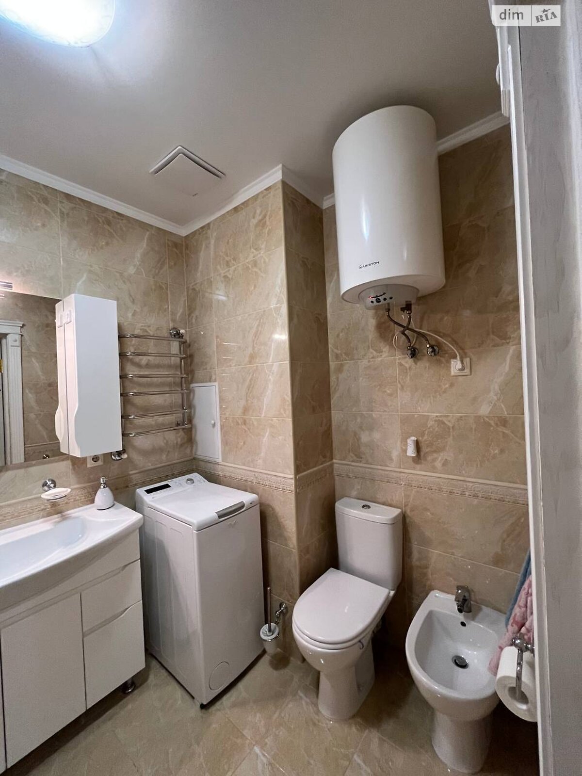 Продажа трехкомнатной квартиры в Киеве, на ул. Юлии Здановской 50/2, район Теремки-2 фото 1 Продажа трехкомнатной квартиры в Киеве, на ул. Юлии Здановской 50/2, район Теремки-2 фото 1