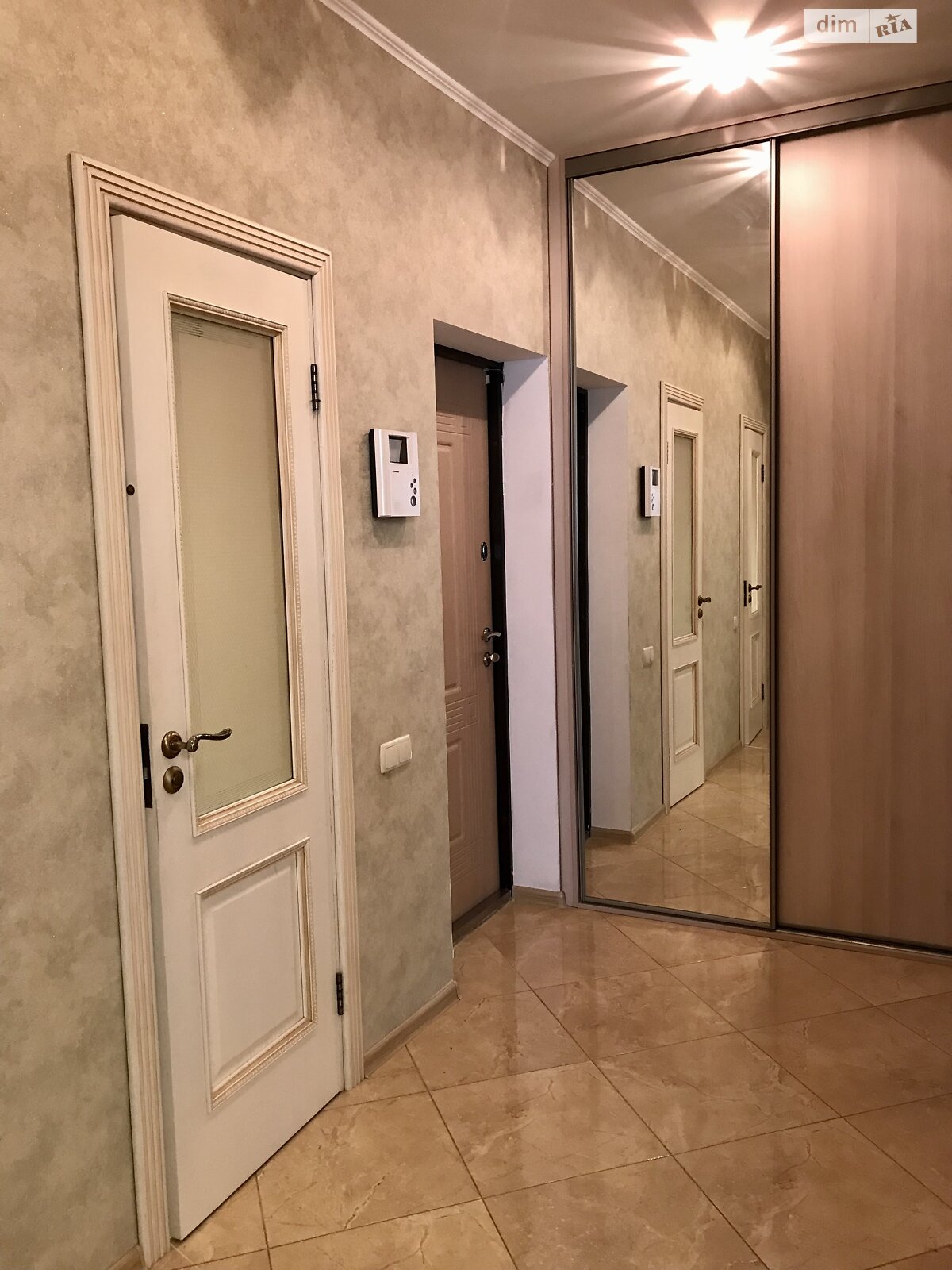 Продаж трикімнатної квартири в Києві, на вул. Юлії Здановської 50/2, район Теремки-2 фото 1 Продаж трикімнатної квартири в Києві, на вул. Юлії Здановської 50/2, район Теремки-2 фото 1