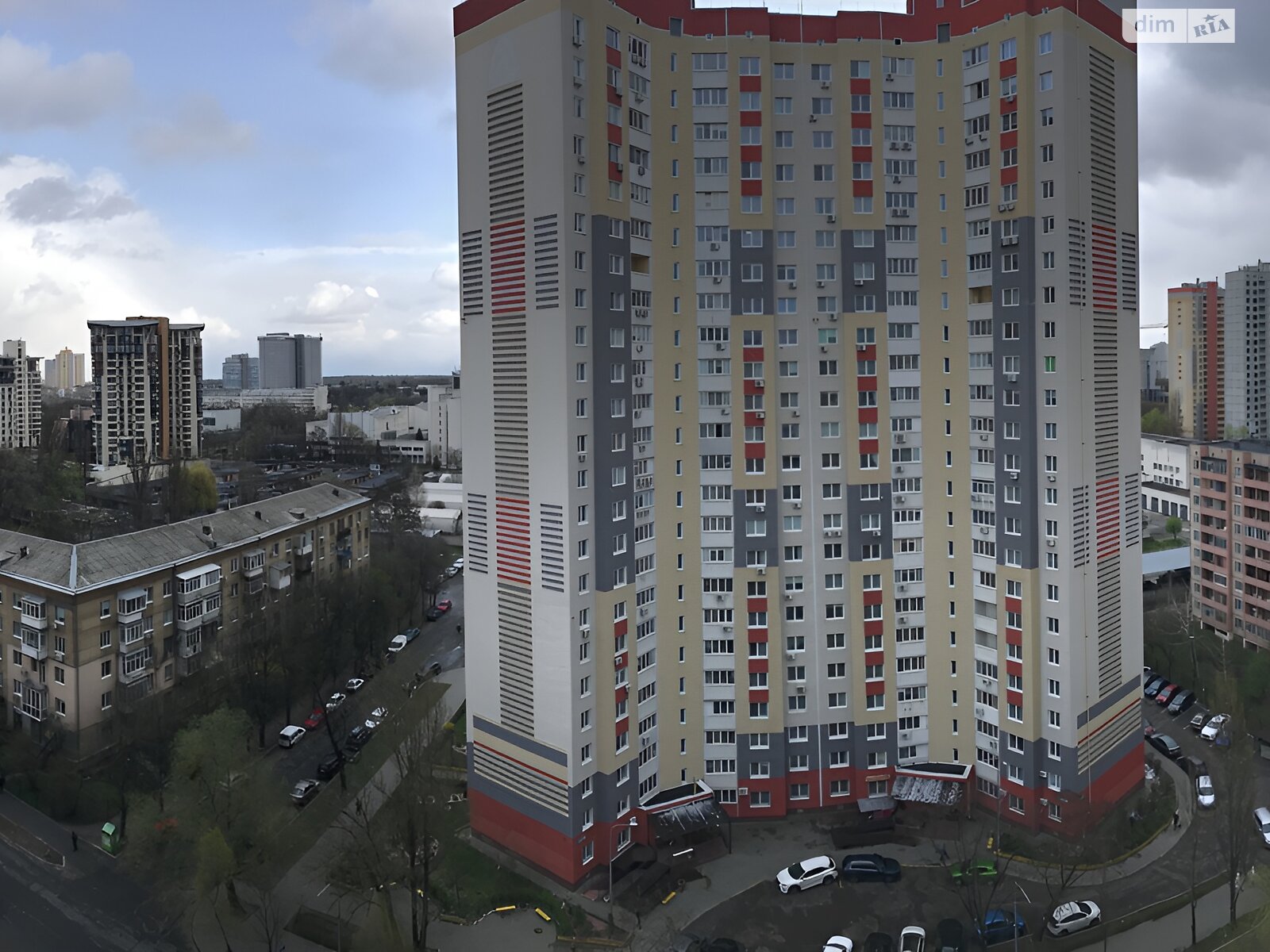 Продаж трикімнатної квартири в Києві, на вул. Юлії Здановської 50/2, район Теремки-2 фото 1 Продаж трикімнатної квартири в Києві, на вул. Юлії Здановської 50/2, район Теремки-2 фото 1