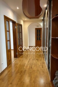 Продажа трехкомнатной квартиры в Киеве, на ул. Юлии Здановской 60А, район Теремки-2 фото 2
