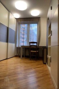 Продажа четырехкомнатной квартиры в Киеве, на ул. Юлии Здановской 60/5, район Теремки-2 фото 2