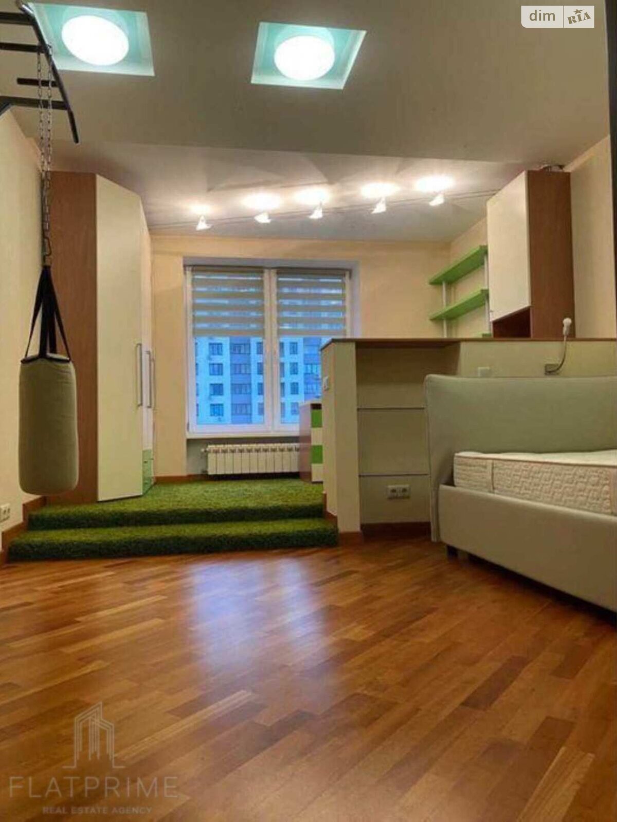 Продажа четырехкомнатной квартиры в Киеве, на ул. Юлии Здановской 60/5, район Теремки-2 фото 1 Продажа четырехкомнатной квартиры в Киеве, на ул. Юлии Здановской 60/5, район Теремки-2 фото 1