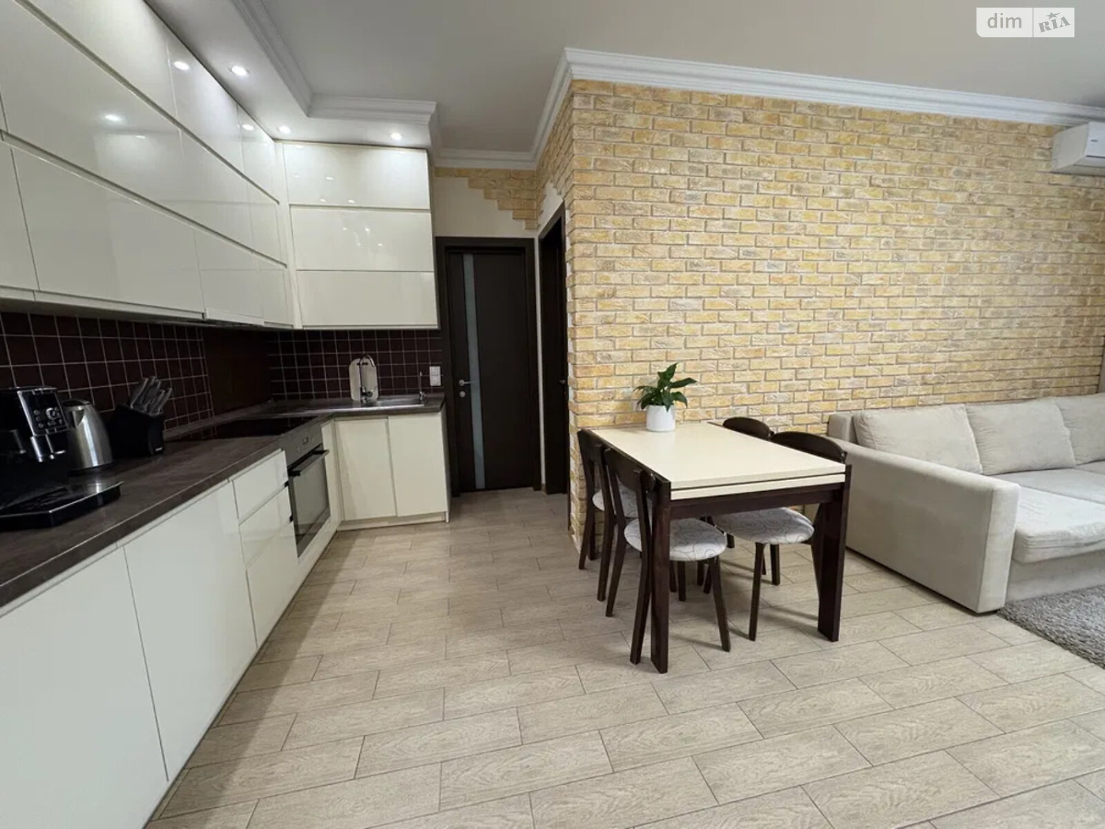 Продажа однокомнатной квартиры в Киеве, на ул. Юлии Здановской 50/2, район Теремки-2 фото 1