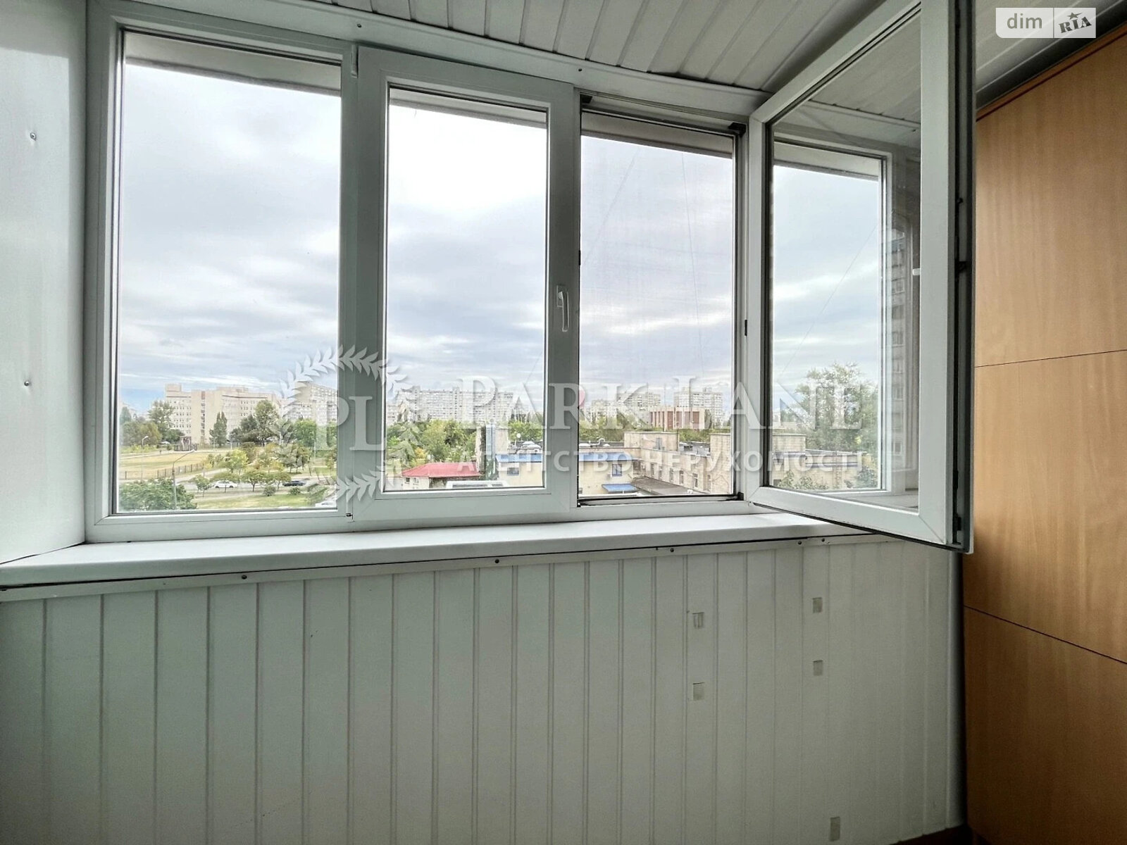 Продаж двокімнатної квартири в Києві, на вул. Архітектора Ніколаєва 9А, район Троєщина фото 1