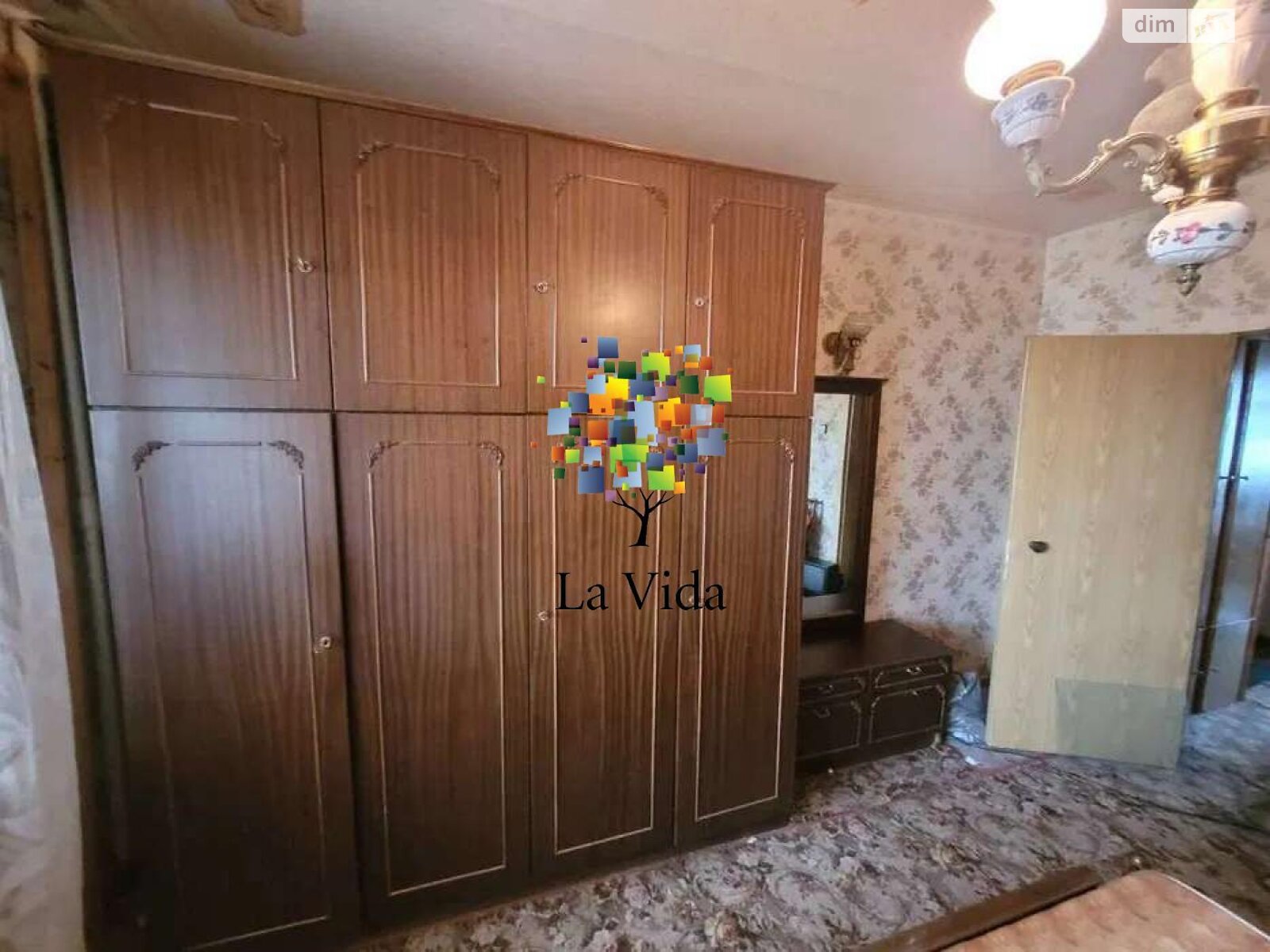 Продаж трикімнатної квартири в Києві, на просп. Червоної Калини 22А, район Троєщина фото 1 Продаж трикімнатної квартири в Києві, на просп. Червоної Калини 22А, район Троєщина фото 1
