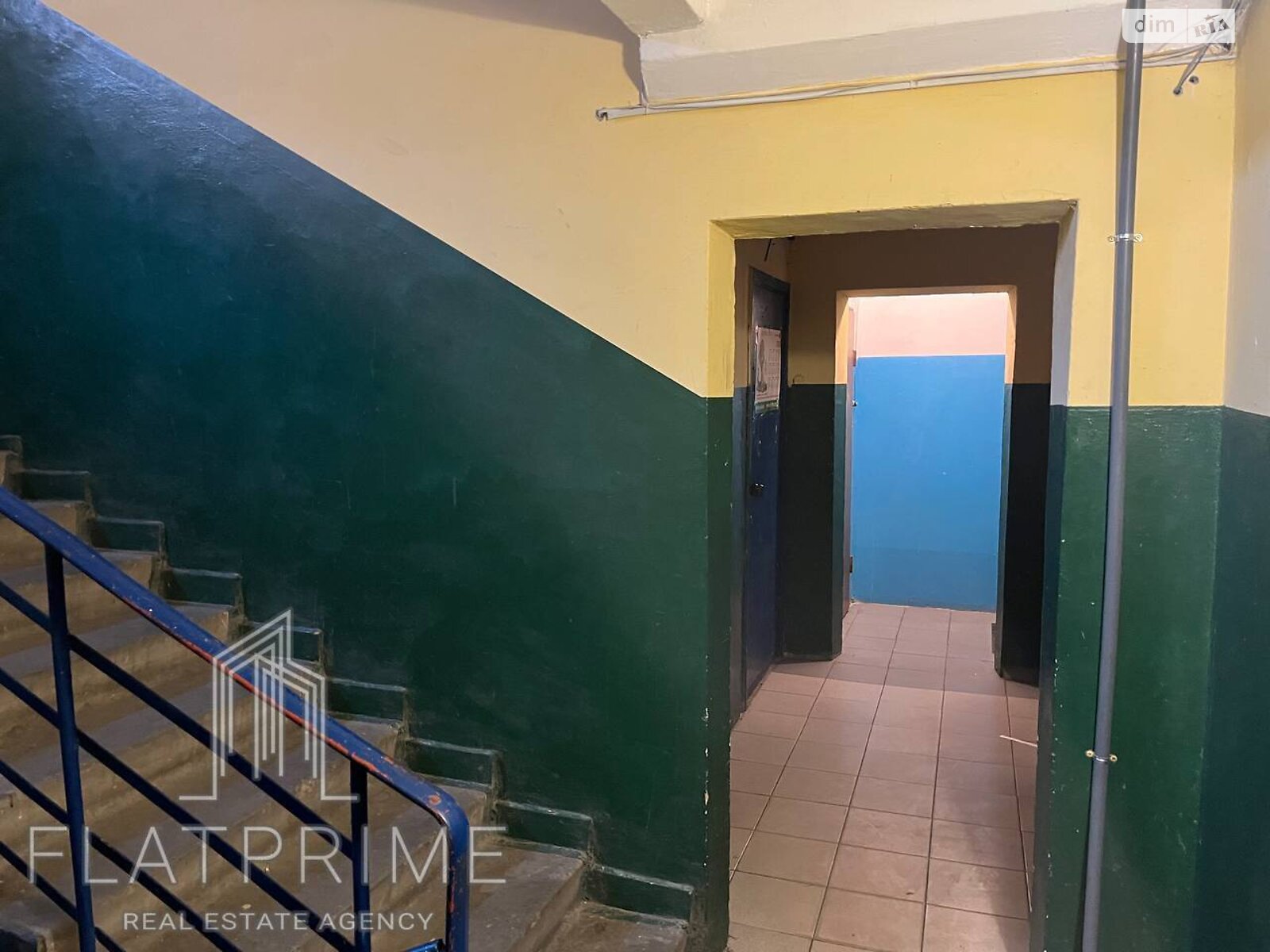 Продаж трикімнатної квартири в Києві, на просп. Червоної Калини 8, район Троєщина фото 1 Продаж трикімнатної квартири в Києві, на просп. Червоної Калини 8, район Троєщина фото 1
