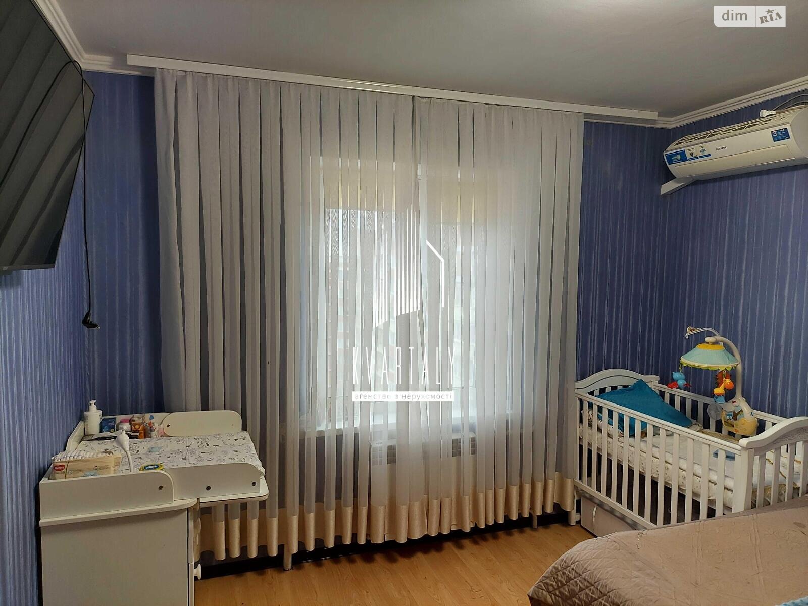 Продаж двокімнатної квартири в Києві, на просп. Червоної Калини 40, район Троєщина фото 1 Продаж двокімнатної квартири в Києві, на просп. Червоної Калини 40, район Троєщина фото 1