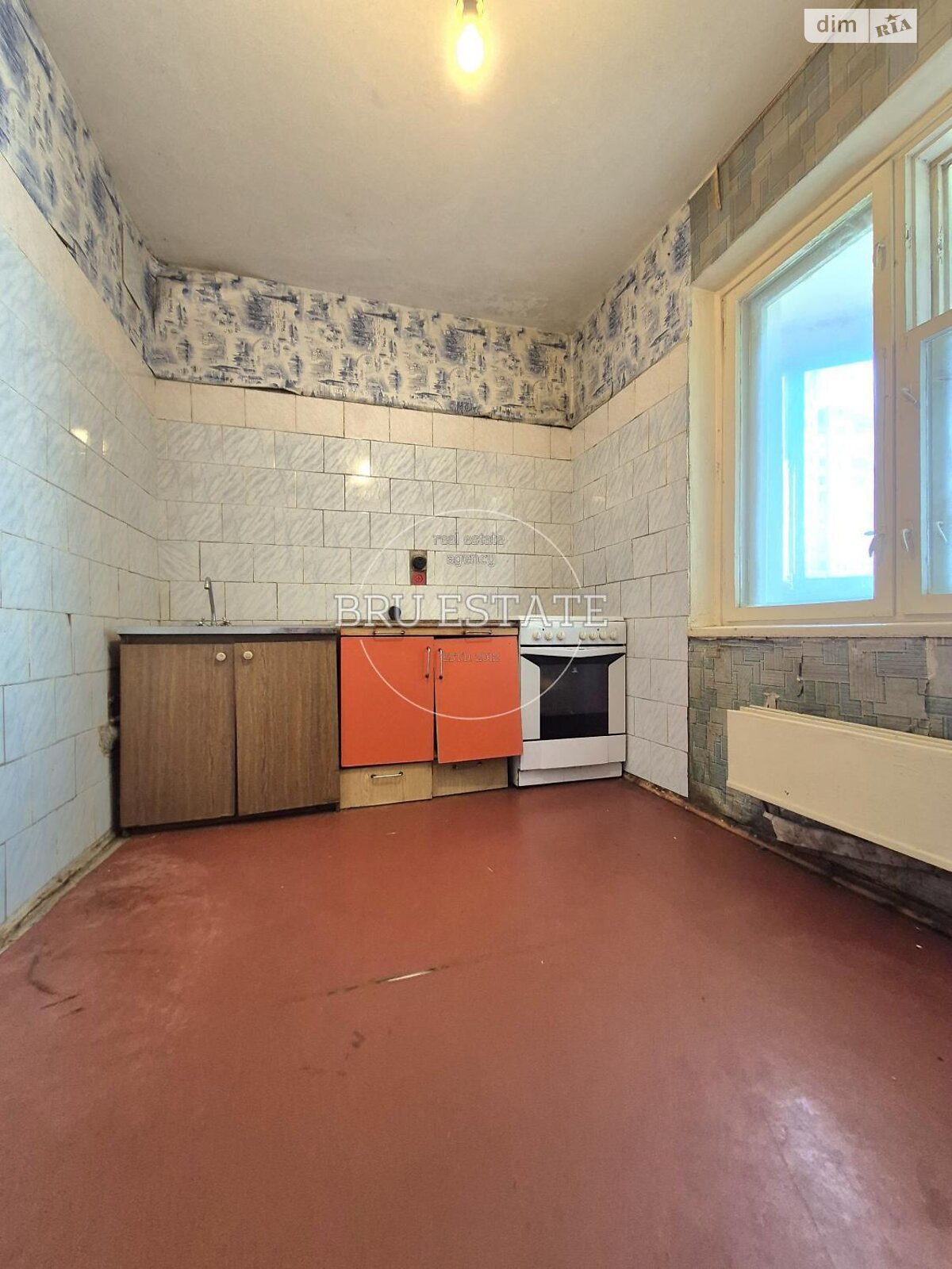 Продажа трехкомнатной квартиры в Киеве, на просп. Червоной Калины 89, район Троещина фото 1 Продажа трехкомнатной квартиры в Киеве, на просп. Червоной Калины 89, район Троещина фото 1