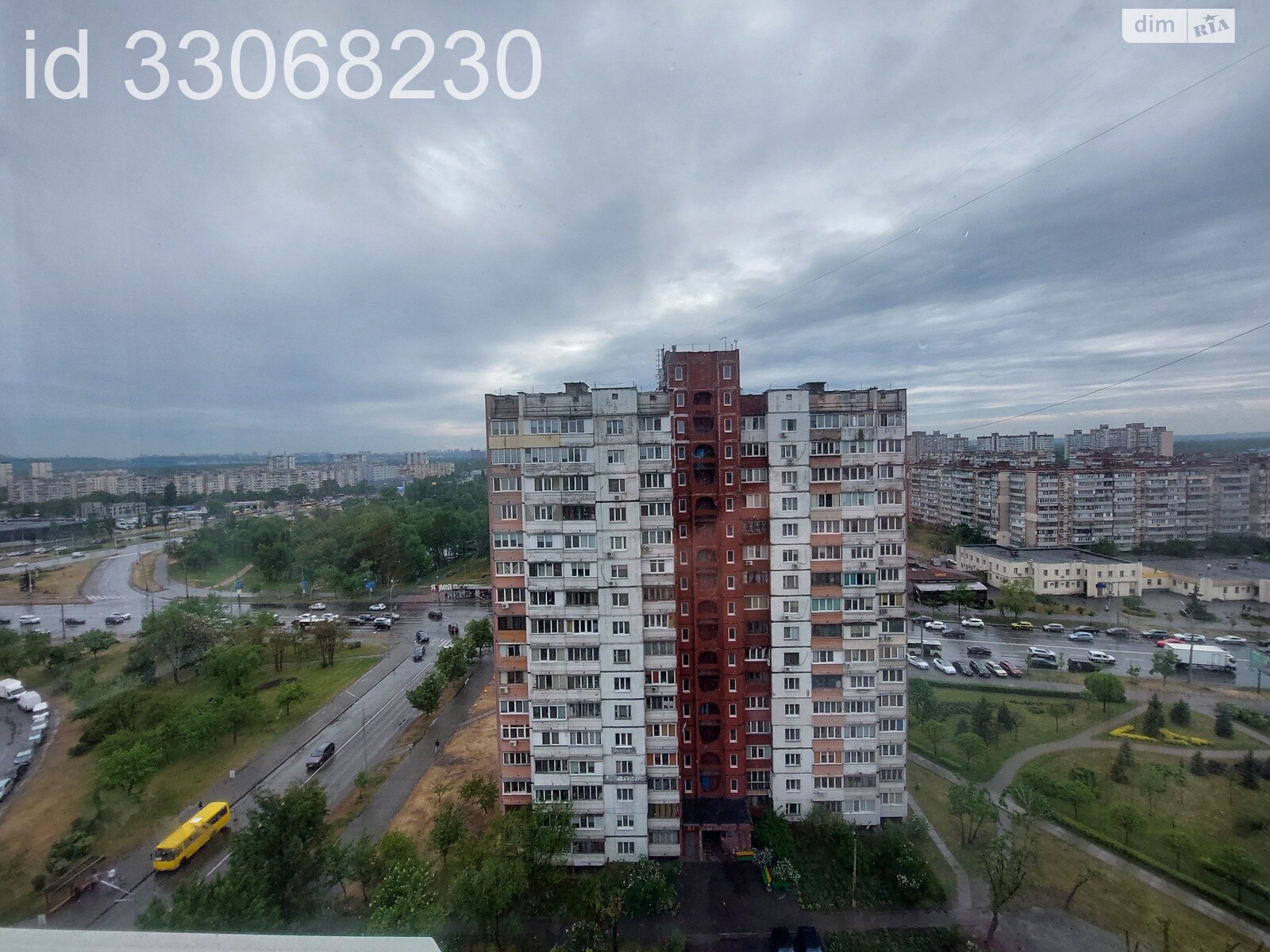Продаж трикімнатної квартири в Києві, на просп. Червоної Калини 2А, район Деснянський фото 1 Продаж трикімнатної квартири в Києві, на просп. Червоної Калини 2А, район Деснянський фото 1