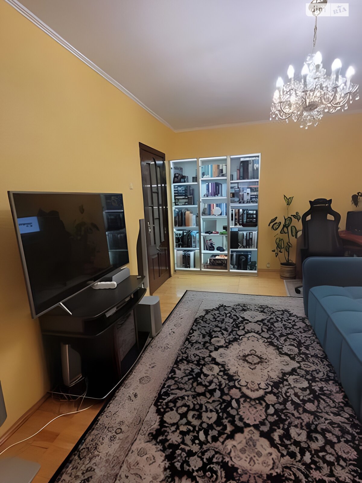 Продажа трехкомнатной квартиры в Киеве, на просп. Червоной Калины 2А, район Троещина фото 1 Продажа трехкомнатной квартиры в Киеве, на просп. Червоной Калины 2А, район Троещина фото 1