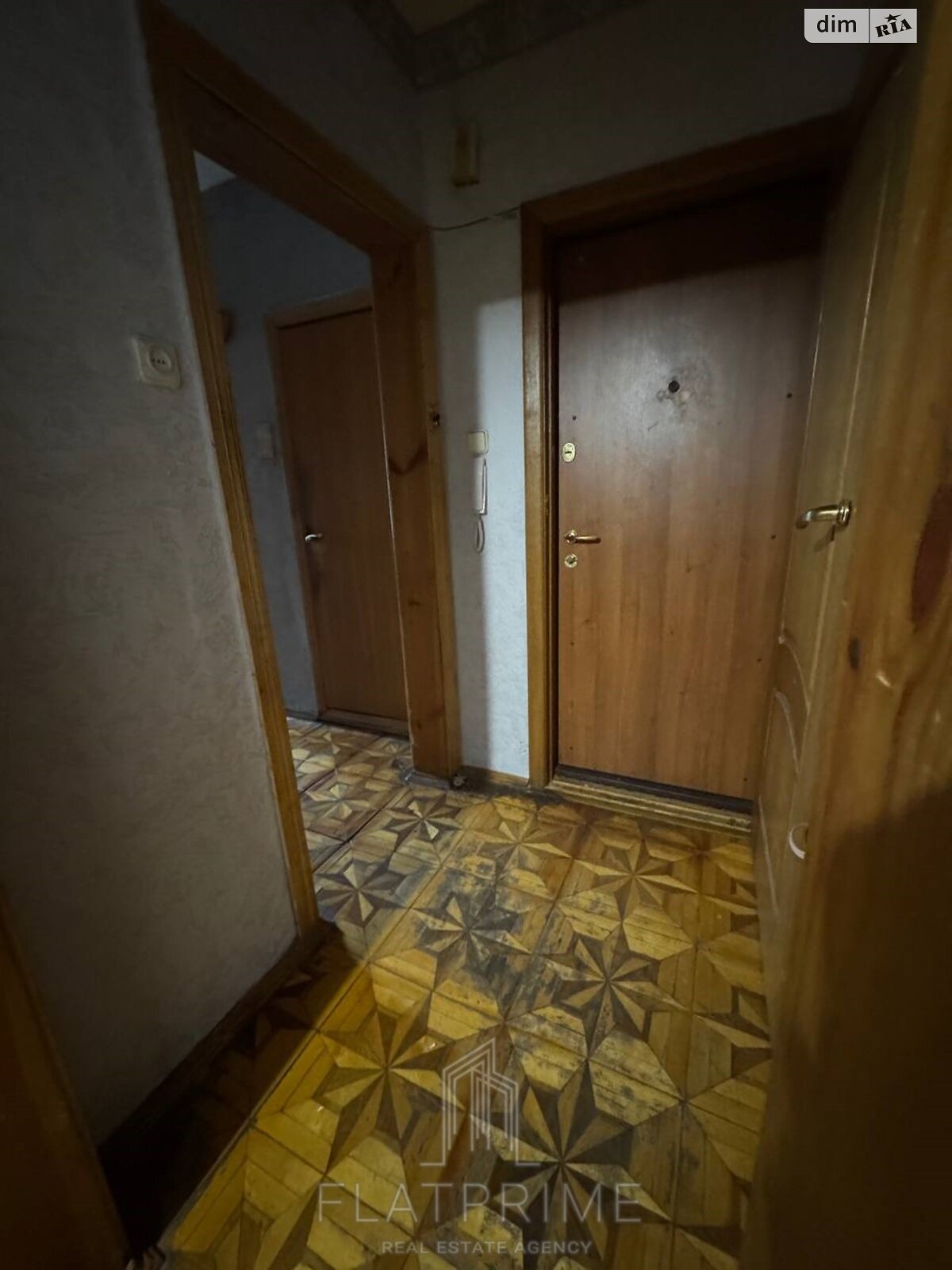 Продажа трехкомнатной квартиры в Киеве, на просп. Червоной Калины 35, район Троещина фото 1 Продажа трехкомнатной квартиры в Киеве, на просп. Червоной Калины 35, район Троещина фото 1