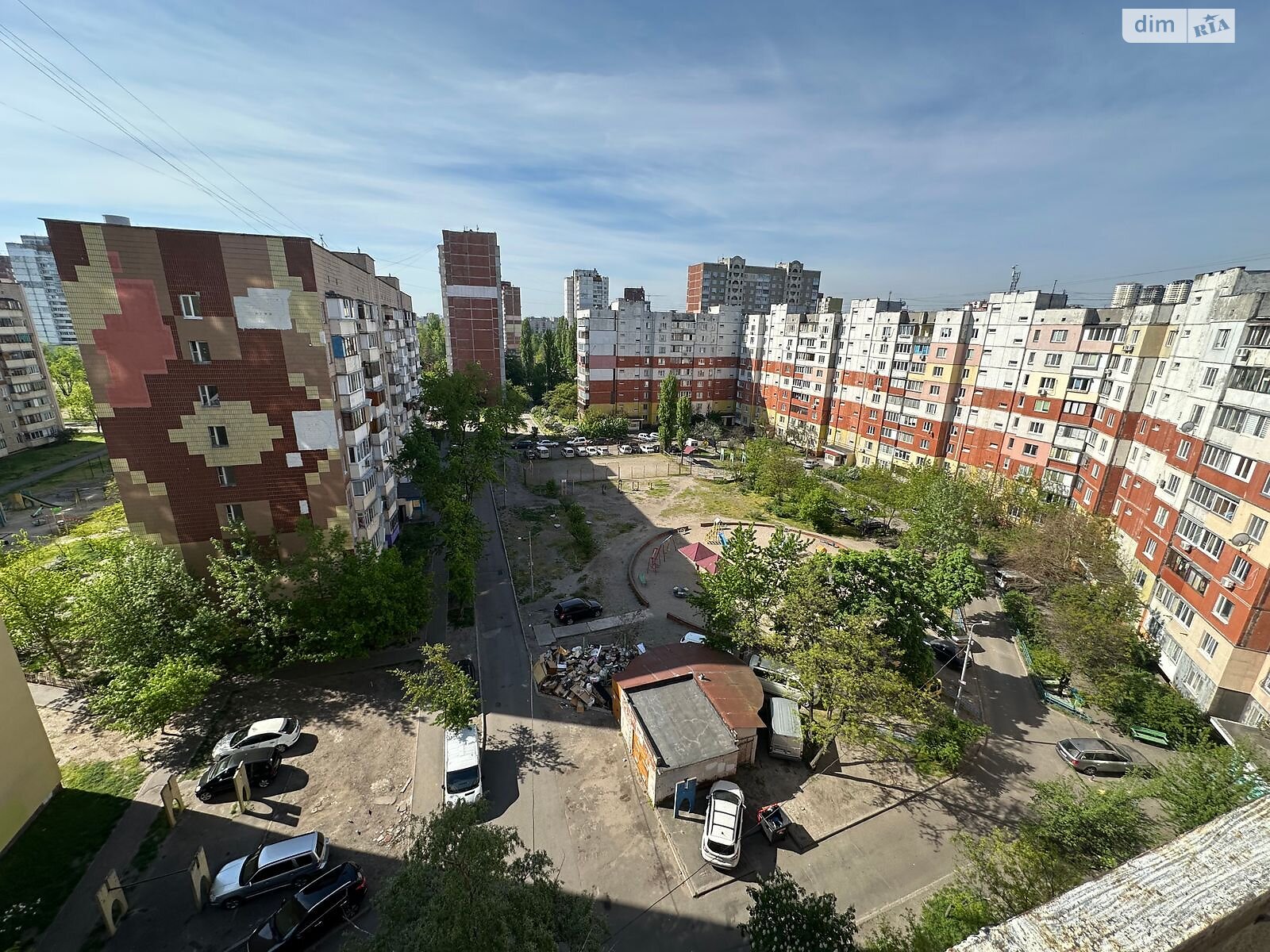 Продаж двокімнатної квартири в Києві, на просп. Червоної Калини 8, район Троєщина фото 1 Продаж двокімнатної квартири в Києві, на просп. Червоної Калини 8, район Троєщина фото 1