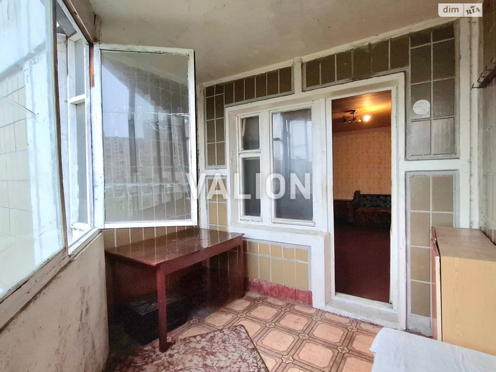 Продаж трикімнатної квартири в Києві, на просп. Червоної Калини 89, район Троєщина фото 1 Продаж трикімнатної квартири в Києві, на просп. Червоної Калини 89, район Троєщина фото 1