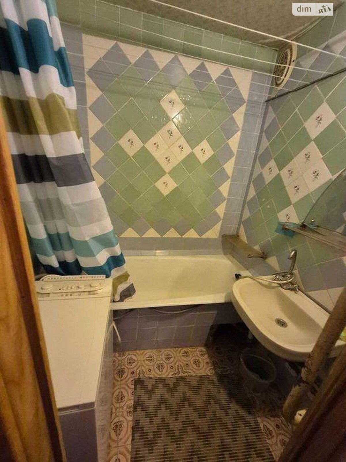 Продажа трехкомнатной квартиры в Киеве, на просп. Червоной Калины 22А, район Троещина фото 1 Продажа трехкомнатной квартиры в Киеве, на просп. Червоной Калины 22А, район Троещина фото 1