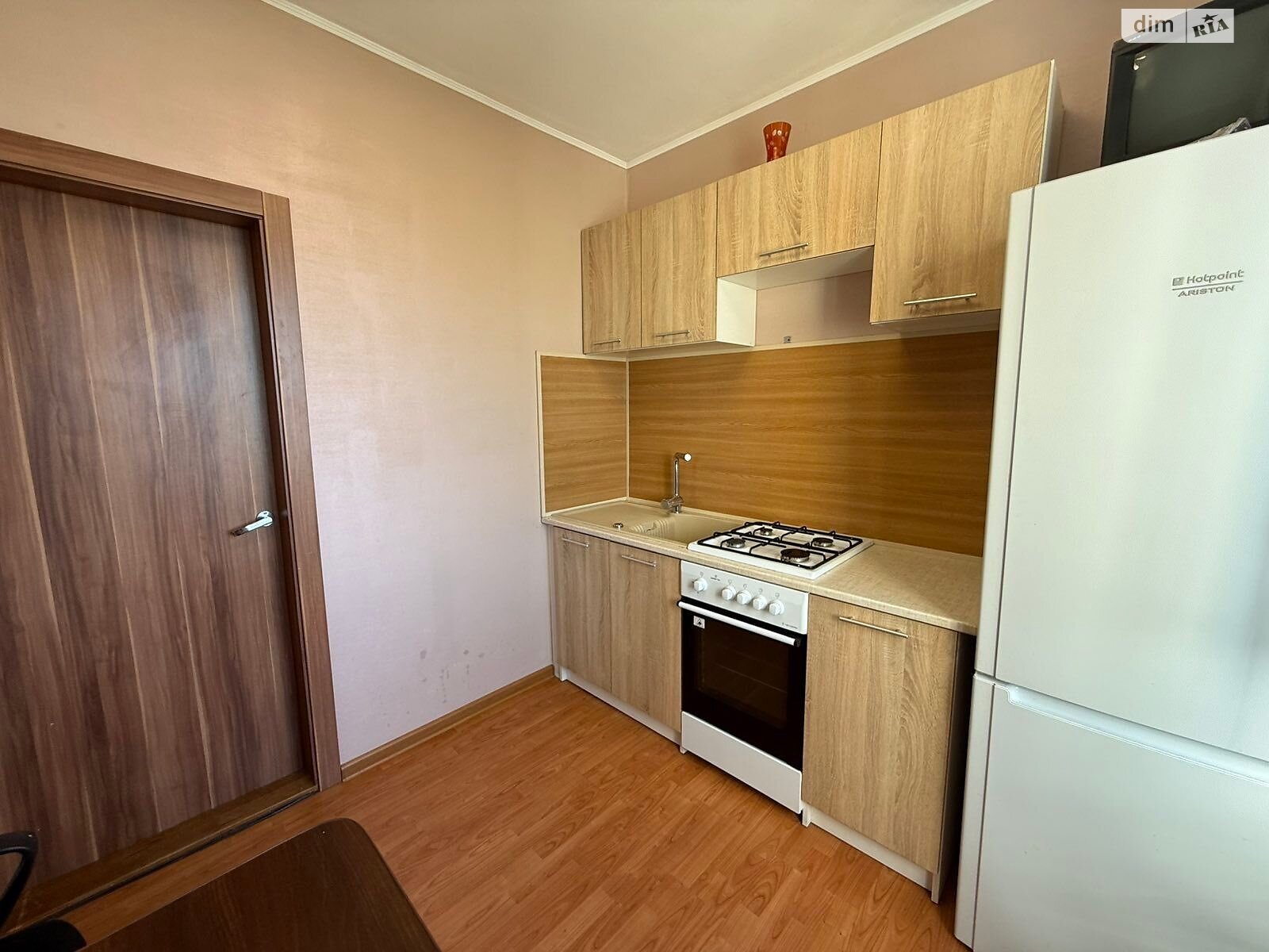 Продажа трехкомнатной квартиры в Киеве, на просп. Червоной Калины 21Б, район Троещина фото 1 Продажа трехкомнатной квартиры в Киеве, на просп. Червоной Калины 21Б, район Троещина фото 1