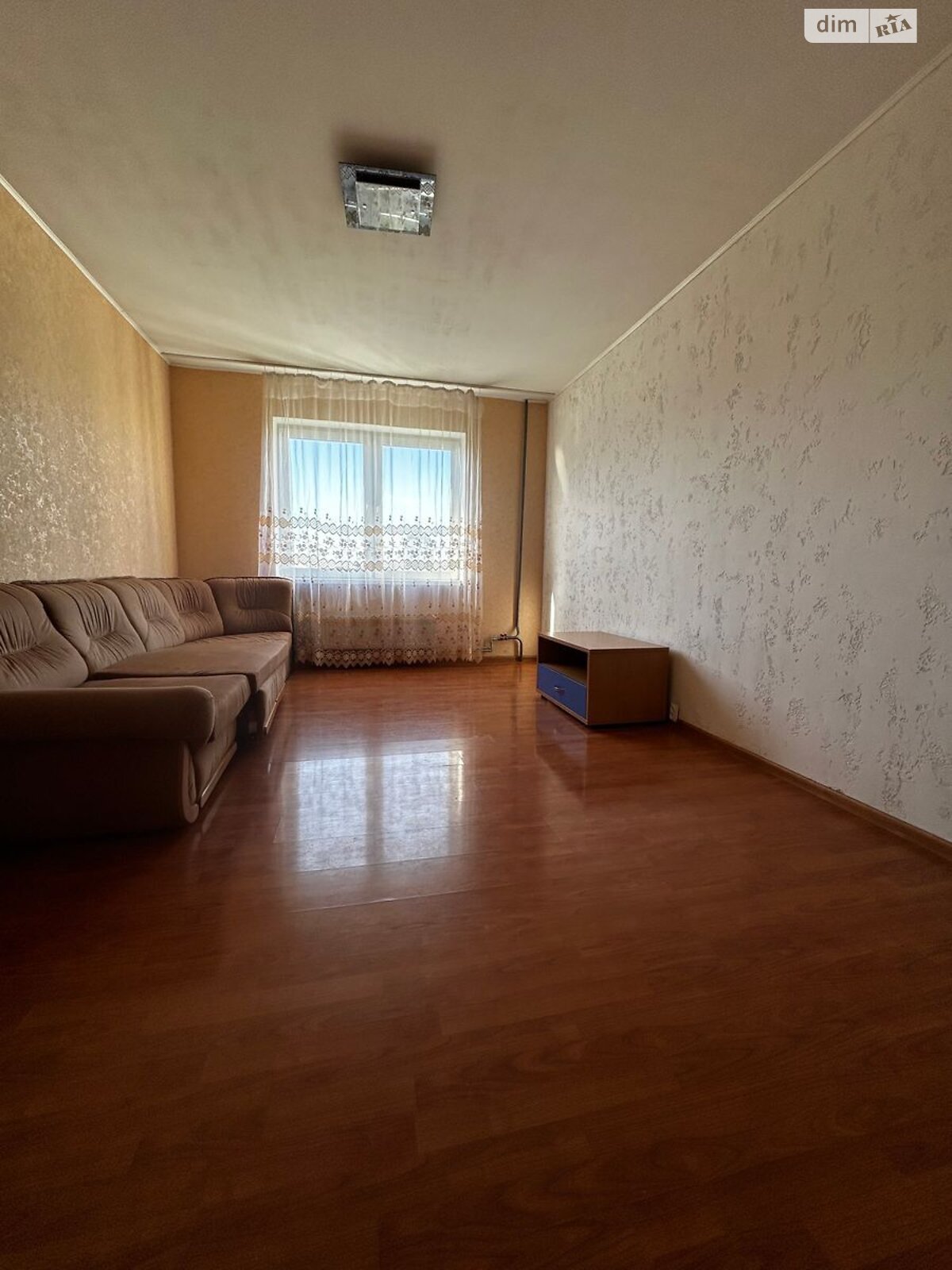 Продажа трехкомнатной квартиры в Киеве, на просп. Червоной Калины 21Б, район Троещина фото 1 Продажа трехкомнатной квартиры в Киеве, на просп. Червоной Калины 21Б, район Троещина фото 1