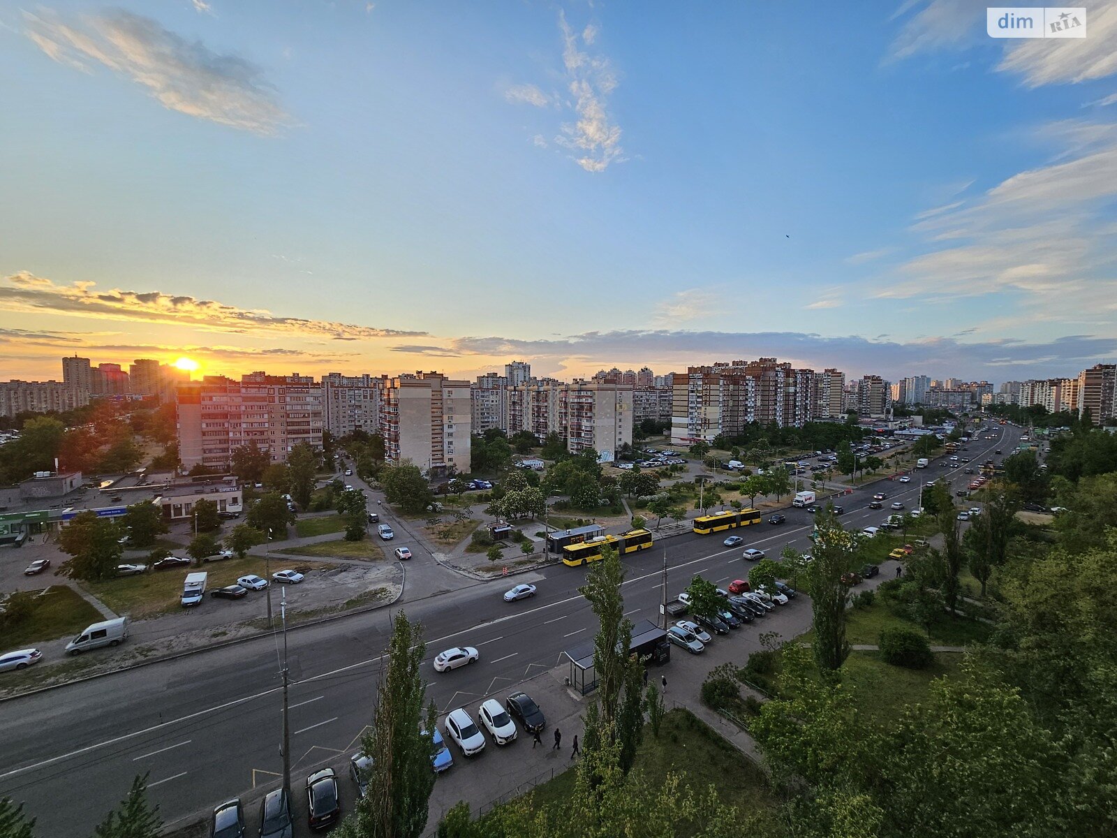 Продаж двокімнатної квартири в Києві, на просп. Червоної Калини 38/10, район Троєщина фото 1 Продаж двокімнатної квартири в Києві, на просп. Червоної Калини 38/10, район Троєщина фото 1