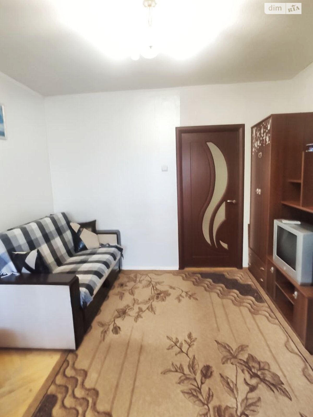 Продажа трехкомнатной квартиры в Киеве, на просп. Червоной Калины 69, район Троещина фото 1 Продажа трехкомнатной квартиры в Киеве, на просп. Червоной Калины 69, район Троещина фото 1