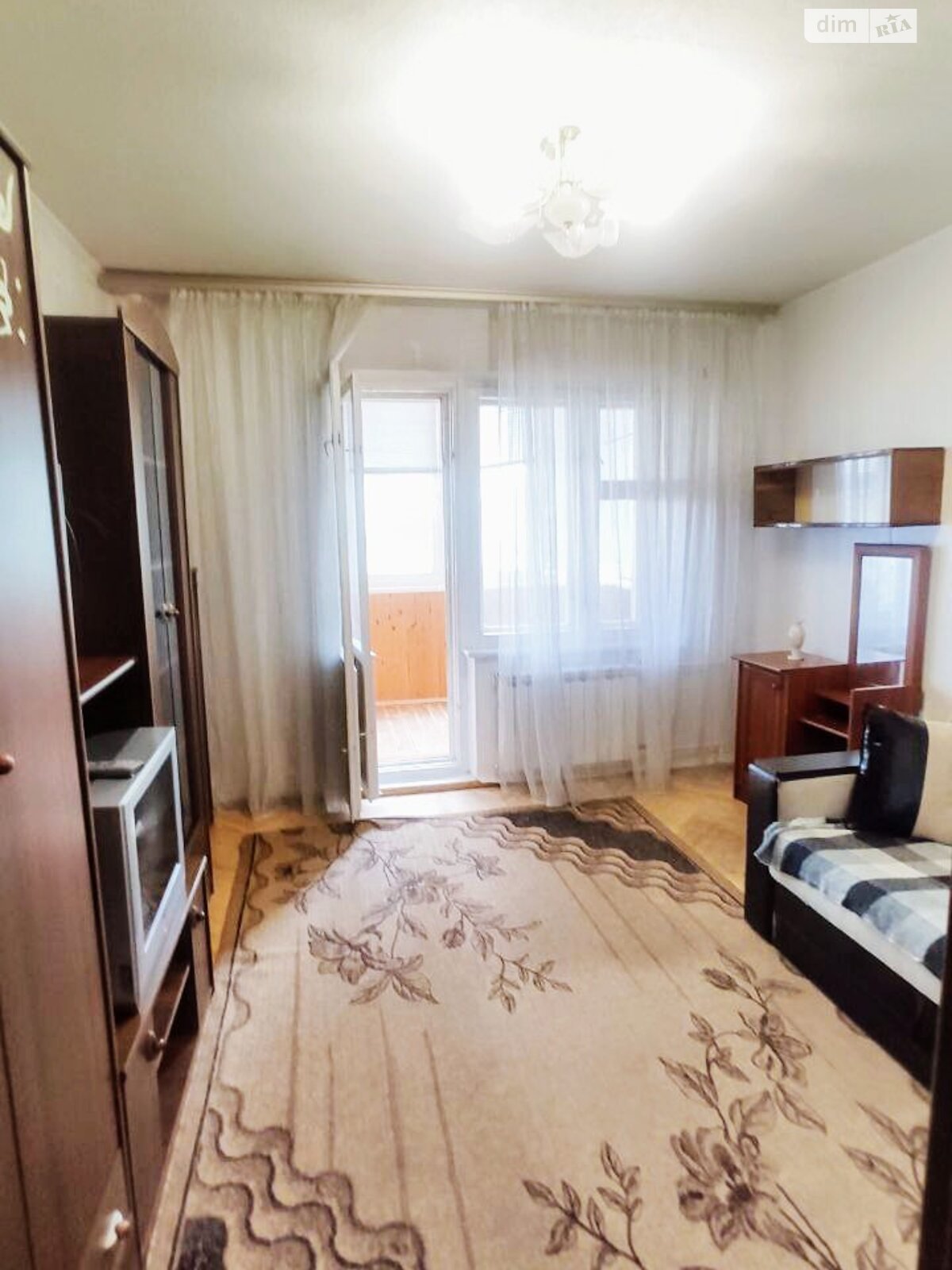 Продажа трехкомнатной квартиры в Киеве, на просп. Червоной Калины 69, район Троещина фото 1 Продажа трехкомнатной квартиры в Киеве, на просп. Червоной Калины 69, район Троещина фото 1