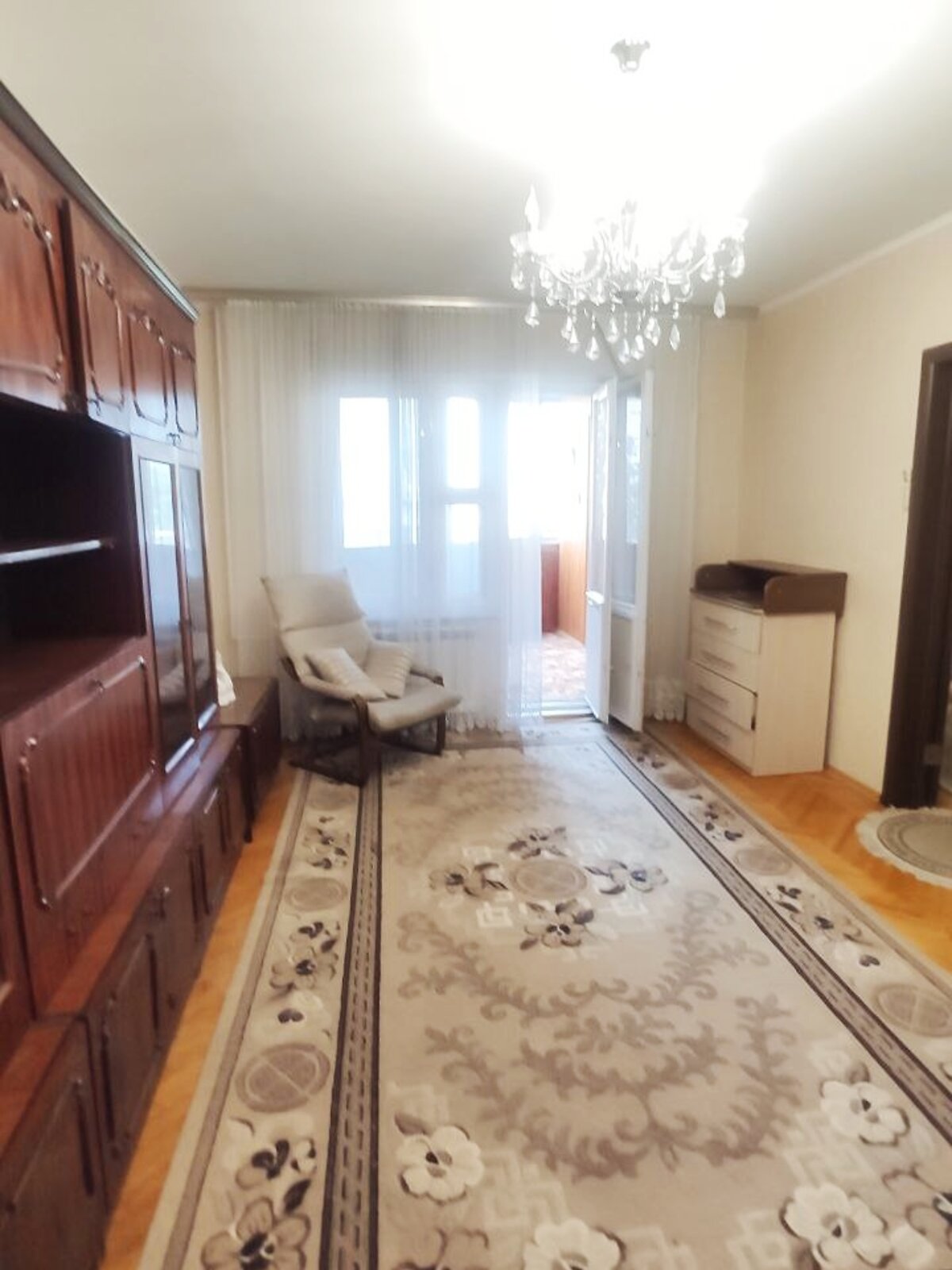 Продажа трехкомнатной квартиры в Киеве, на просп. Червоной Калины 69, район Троещина фото 1 Продажа трехкомнатной квартиры в Киеве, на просп. Червоной Калины 69, район Троещина фото 1