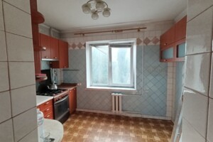 Продажа трехкомнатной квартиры в Киеве, на просп. Червоной Калины 37, район Троещина фото 2