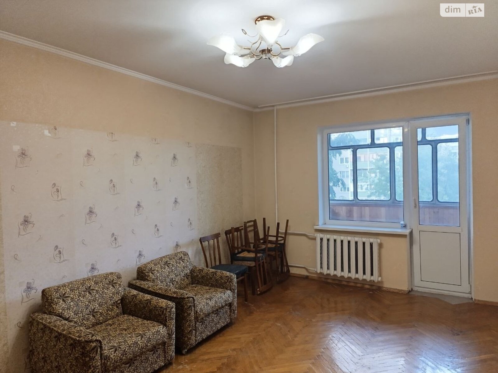 Продажа трехкомнатной квартиры в Киеве, на просп. Червоной Калины 37, район Троещина фото 1