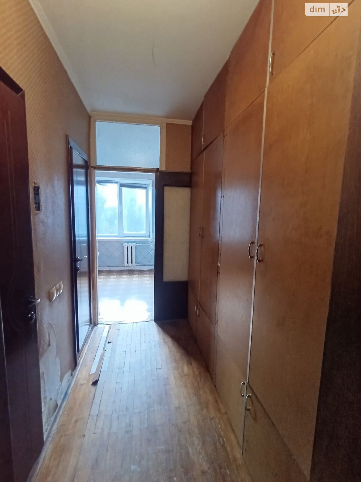 Продажа трехкомнатной квартиры в Киеве, на просп. Червоной Калины 37, район Троещина фото 1