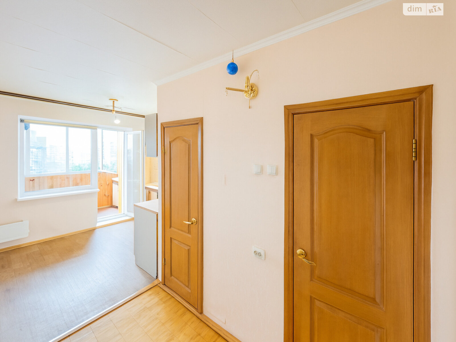 Продажа двухкомнатной квартиры в Киеве, на просп. Червоной Калины 22, район Троещина фото 1