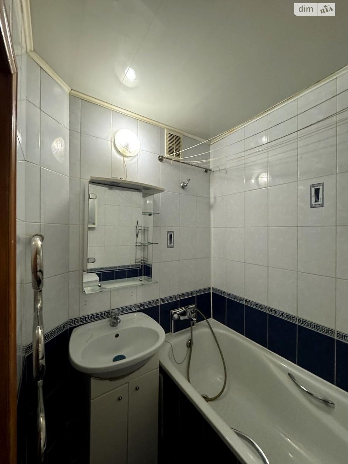 Продажа двухкомнатной квартиры в Киеве, на просп. Червоной Калины 22, район Троещина фото 1