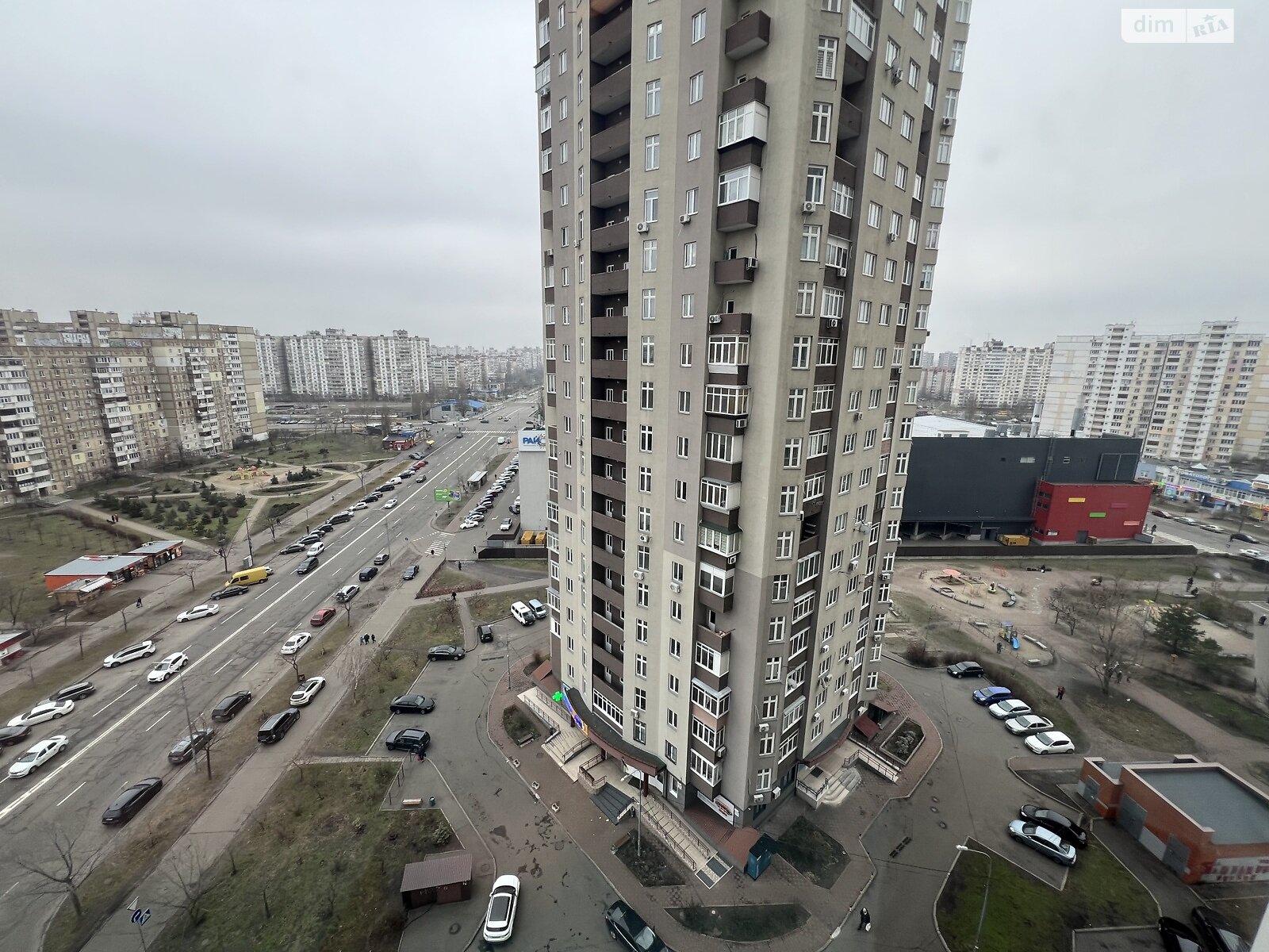 Продаж трикімнатної квартири в Києві, на вул. Градинська 3, район Троєщина фото 1