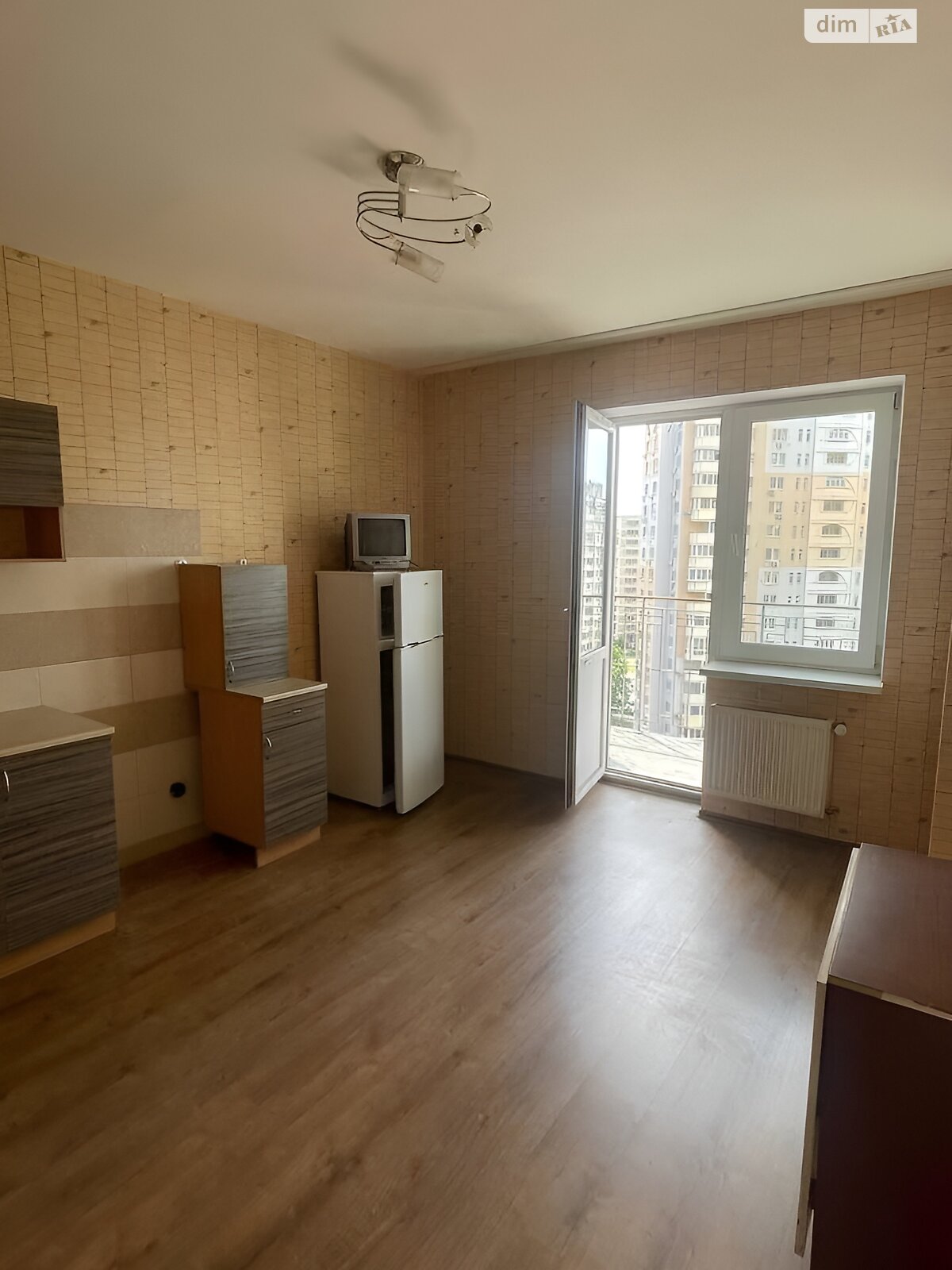 Продаж двокімнатної квартири в Києві, на вул. Градинська 11, район Троєщина фото 1 Продаж двокімнатної квартири в Києві, на вул. Градинська 11, район Троєщина фото 1