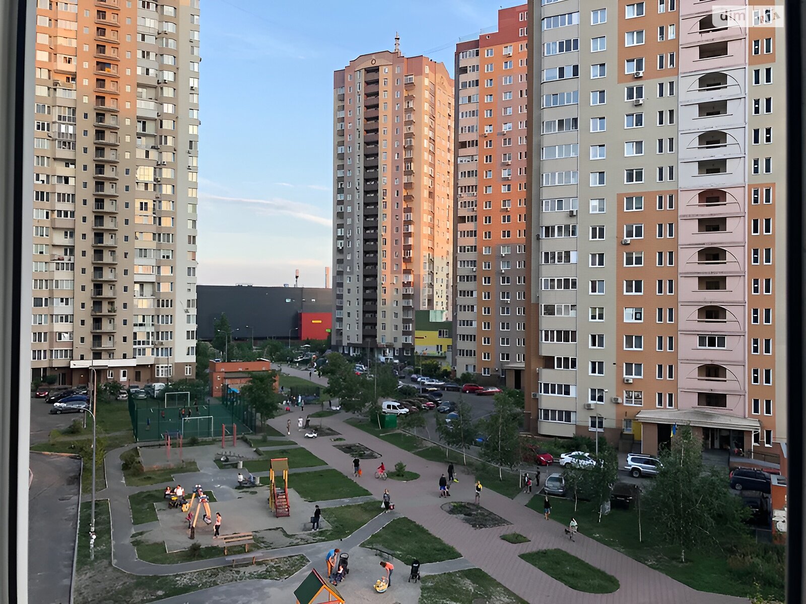 Продаж трикімнатної квартири в Києві, на вул. Градинська 7, район Троєщина фото 1 Продаж трикімнатної квартири в Києві, на вул. Градинська 7, район Троєщина фото 1