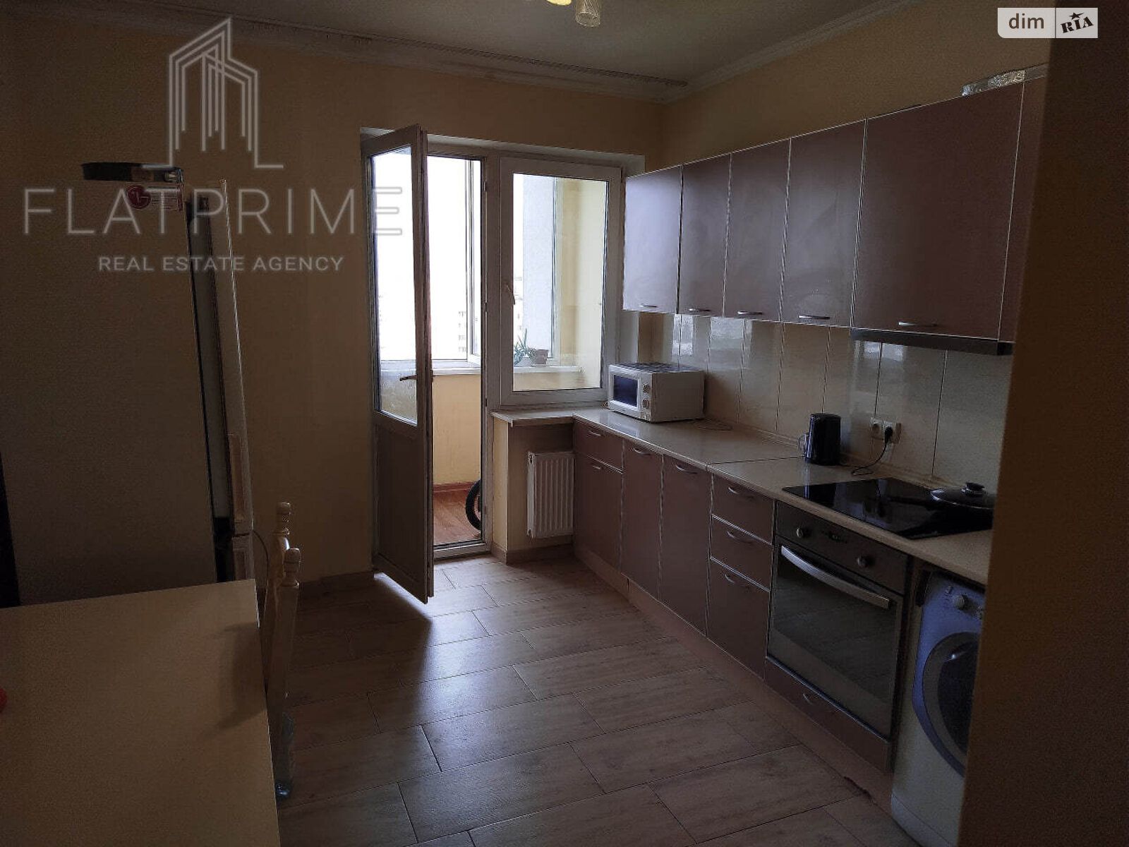 Продажа трехкомнатной квартиры в Киеве, на ул. Градинская 9, район Троещина фото 1 Продажа трехкомнатной квартиры в Киеве, на ул. Градинская 9, район Троещина фото 1