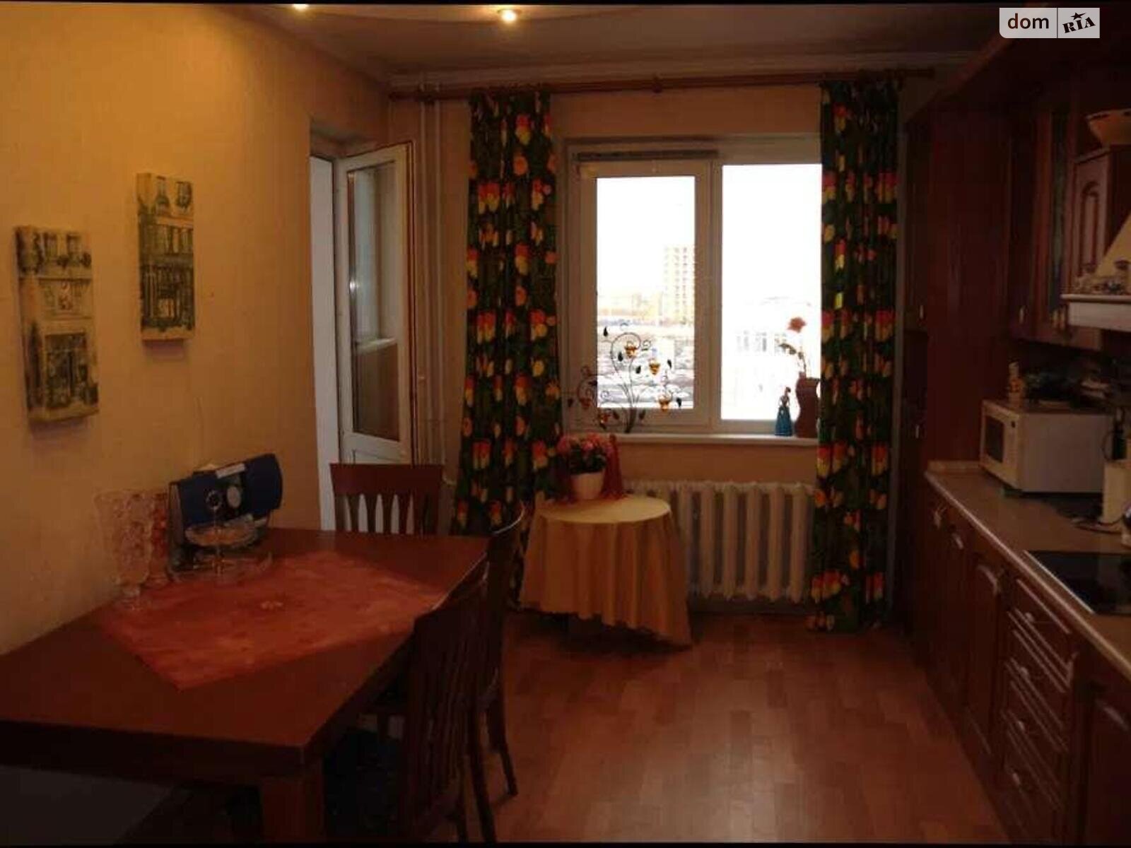Продажа трехкомнатной квартиры в Киеве, на ул. Милославская 45, район Троещина фото 1