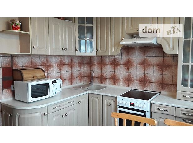 Продажа квартиры, 3 ком., Киев, р‑н. Троещина, ст.м. Петровка, Каштановая улица, дом 15 Продажа квартиры, 3 ком., Киев, р‑н. Троещина, ст.м. Петровка, Каштановая улица, дом 15