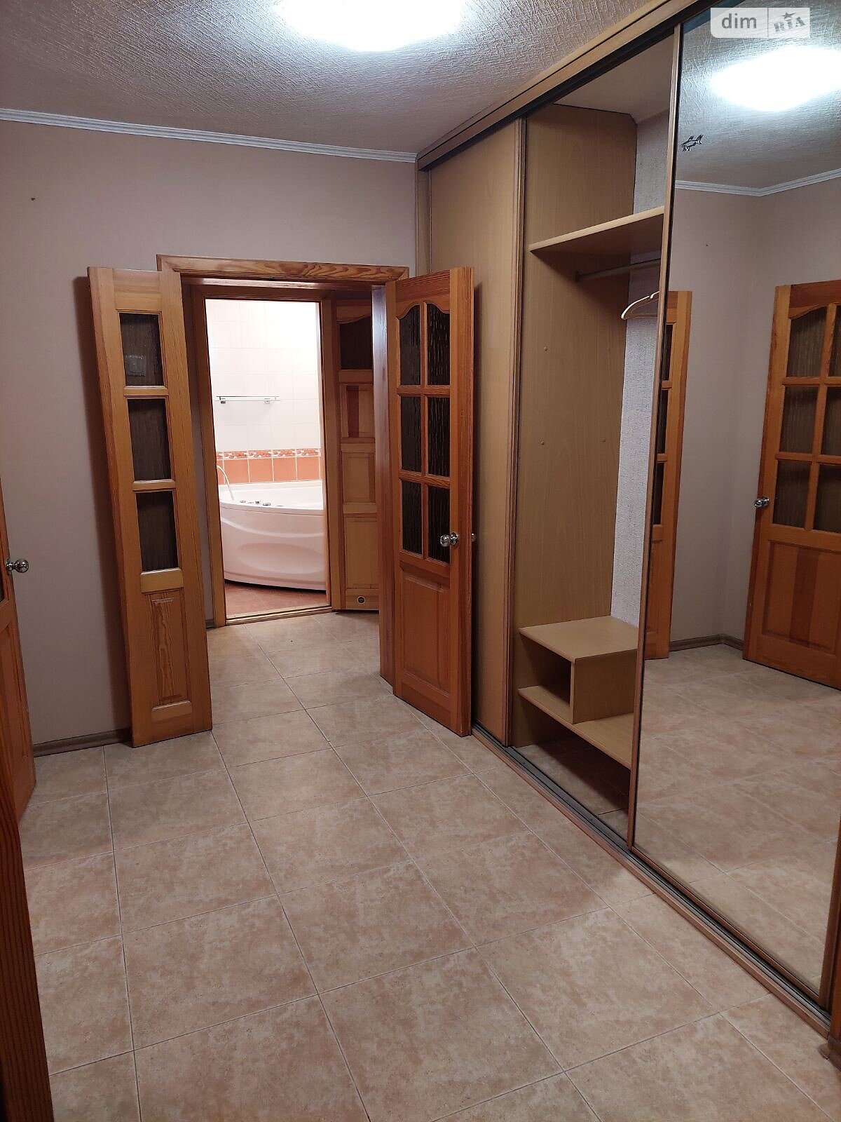 Продаж трикімнатної квартири в Києві, на вул. Костянтина Данькевича 7, район Троєщина фото 1 Продаж трикімнатної квартири в Києві, на вул. Костянтина Данькевича 7, район Троєщина фото 1