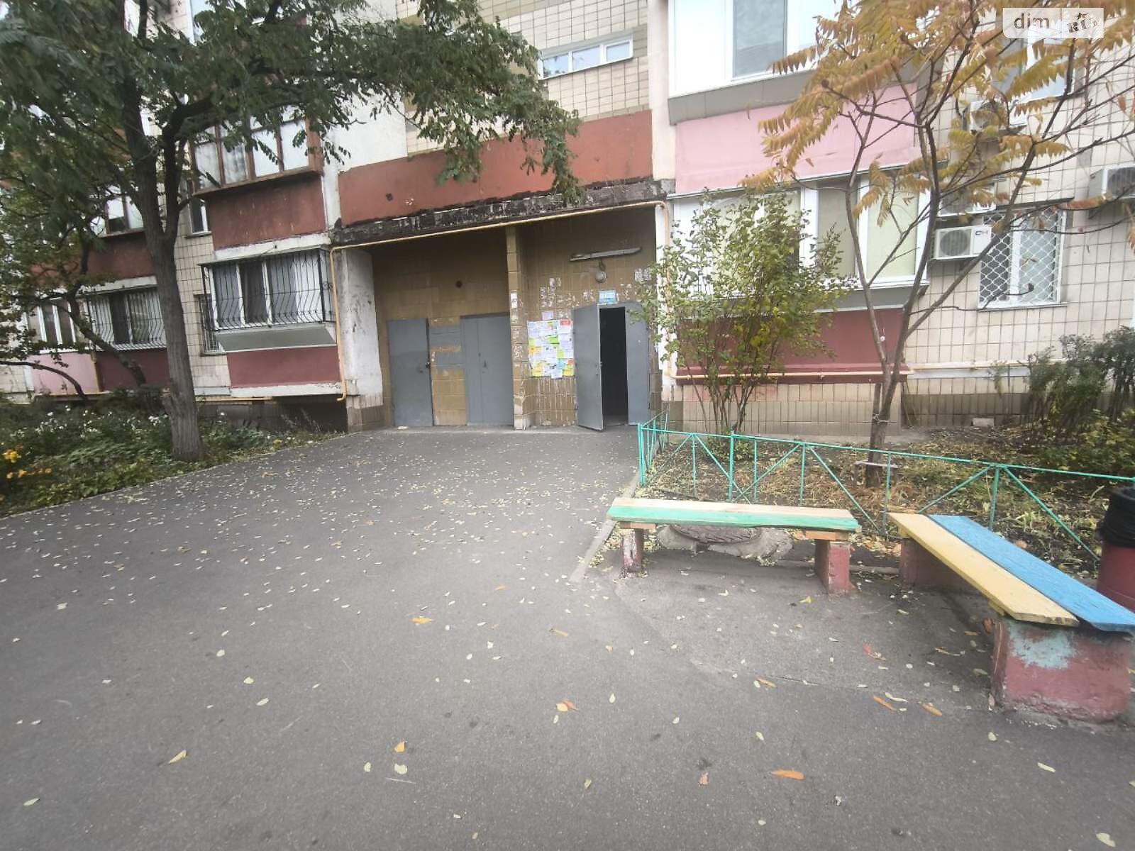 Продажа однокомнатной квартиры в Киеве, на ул. Константина Данькевича 15, район Деснянский фото 1