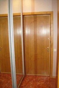 Продажа трехкомнатной квартиры в Киеве, на ул. Лисковская 24, район Троещина фото 2